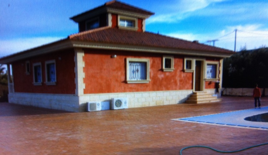 Reventa - Villa -
Calasparra - Inland