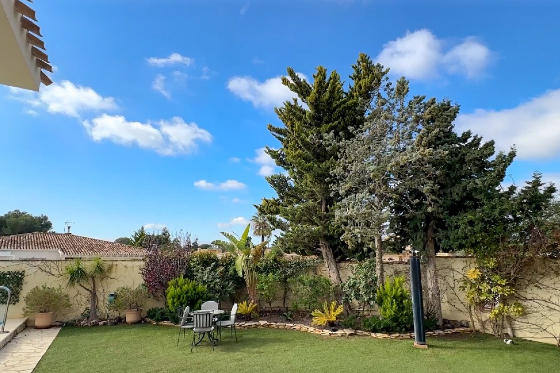 Reventa - Villa -
Campoamor - Costa Blanca