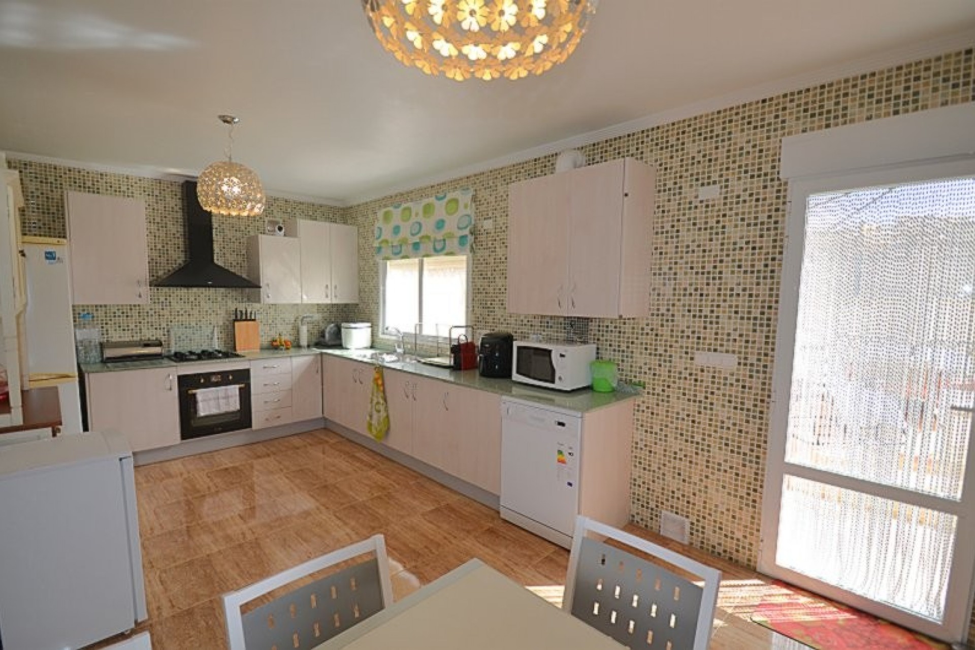 Reventa - Villa -
Campos del Río - Inland