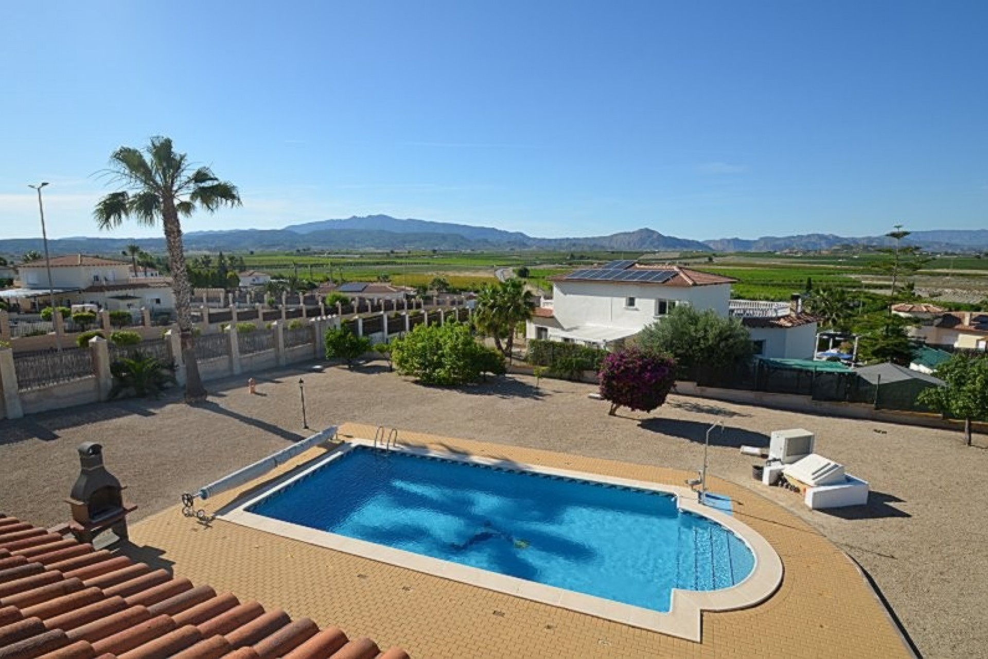 Reventa - Villa -
Campos del Río - Inland