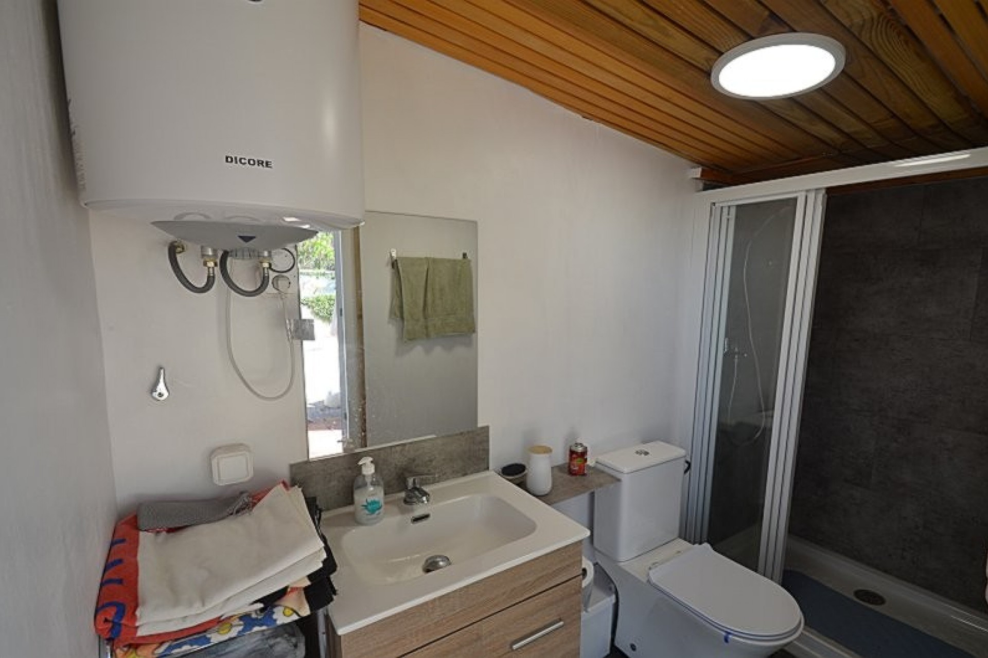 Reventa - Villa -
Campos del Río - Inland