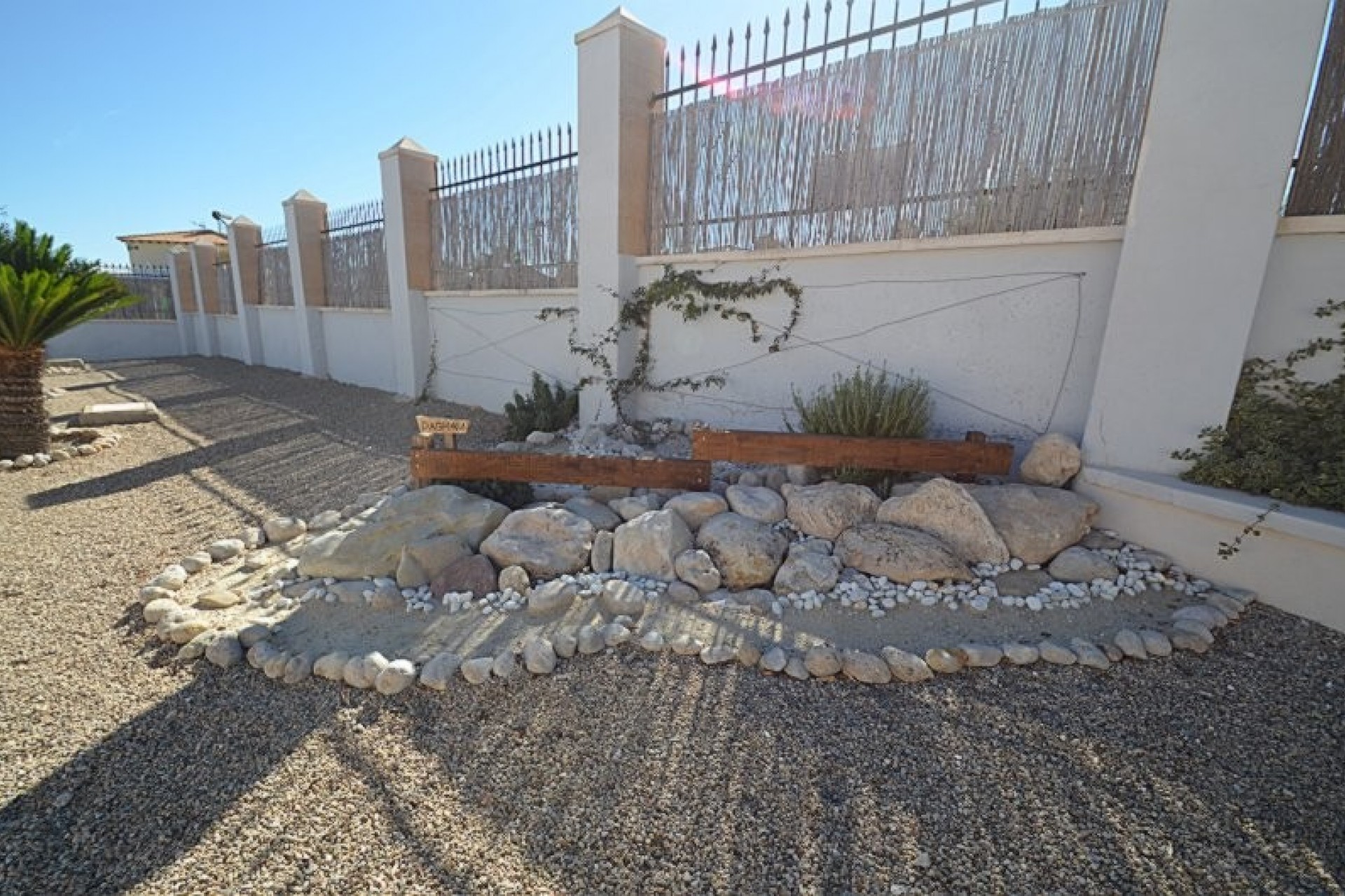 Reventa - Villa -
Campos del Río - Inland