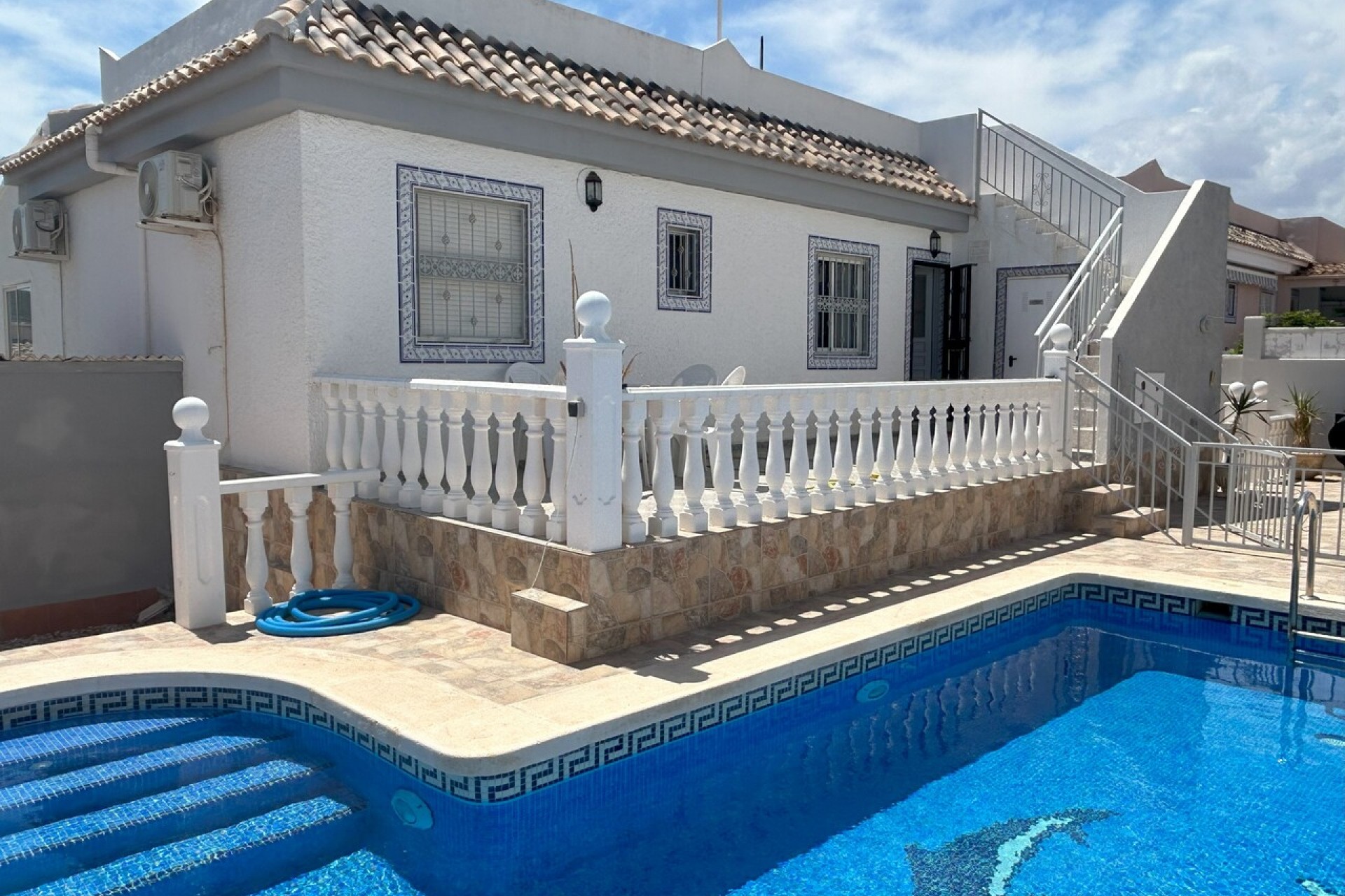 Reventa - Villa -
Camposol - Inland