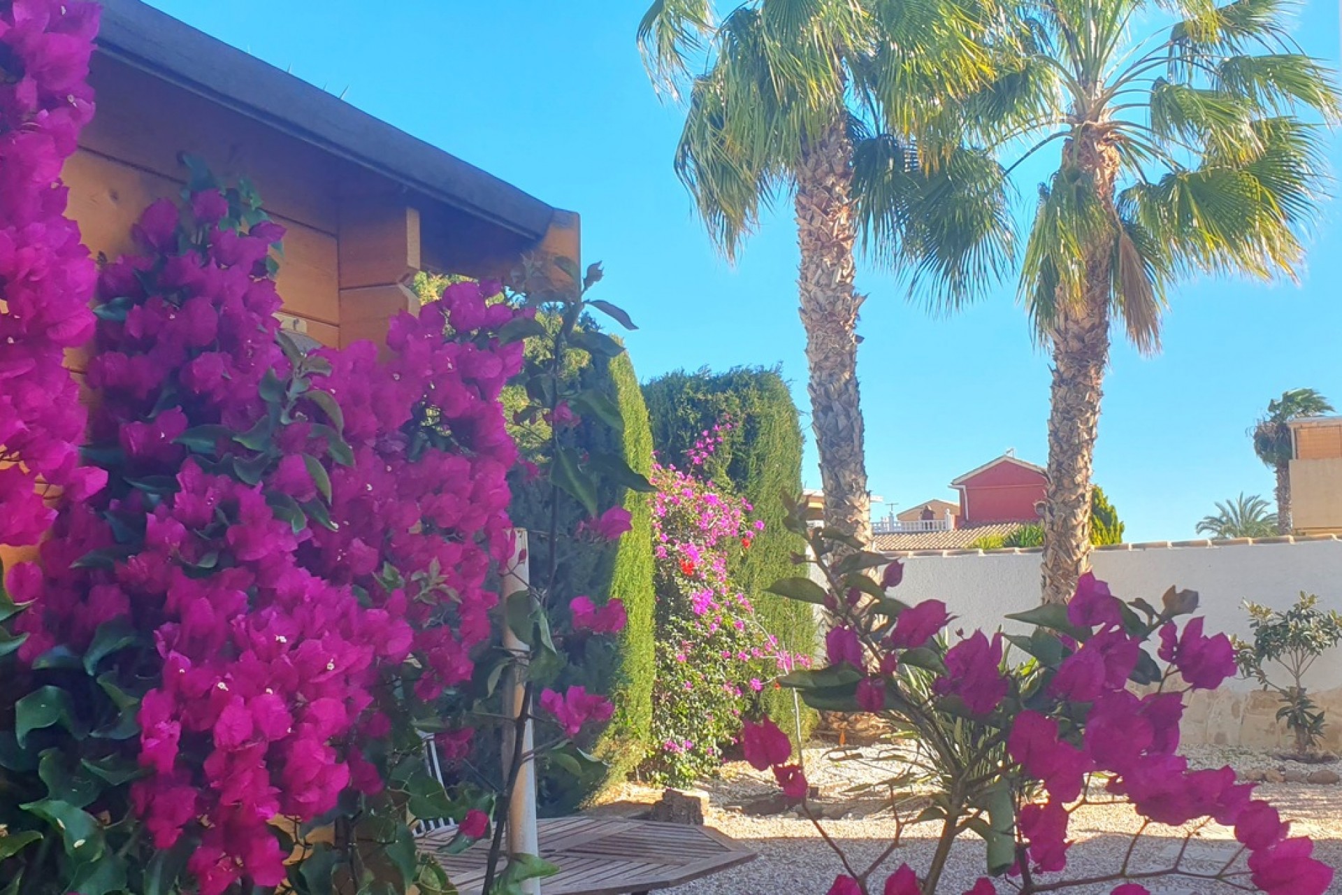 Reventa - Villa -
Camposol - Inland