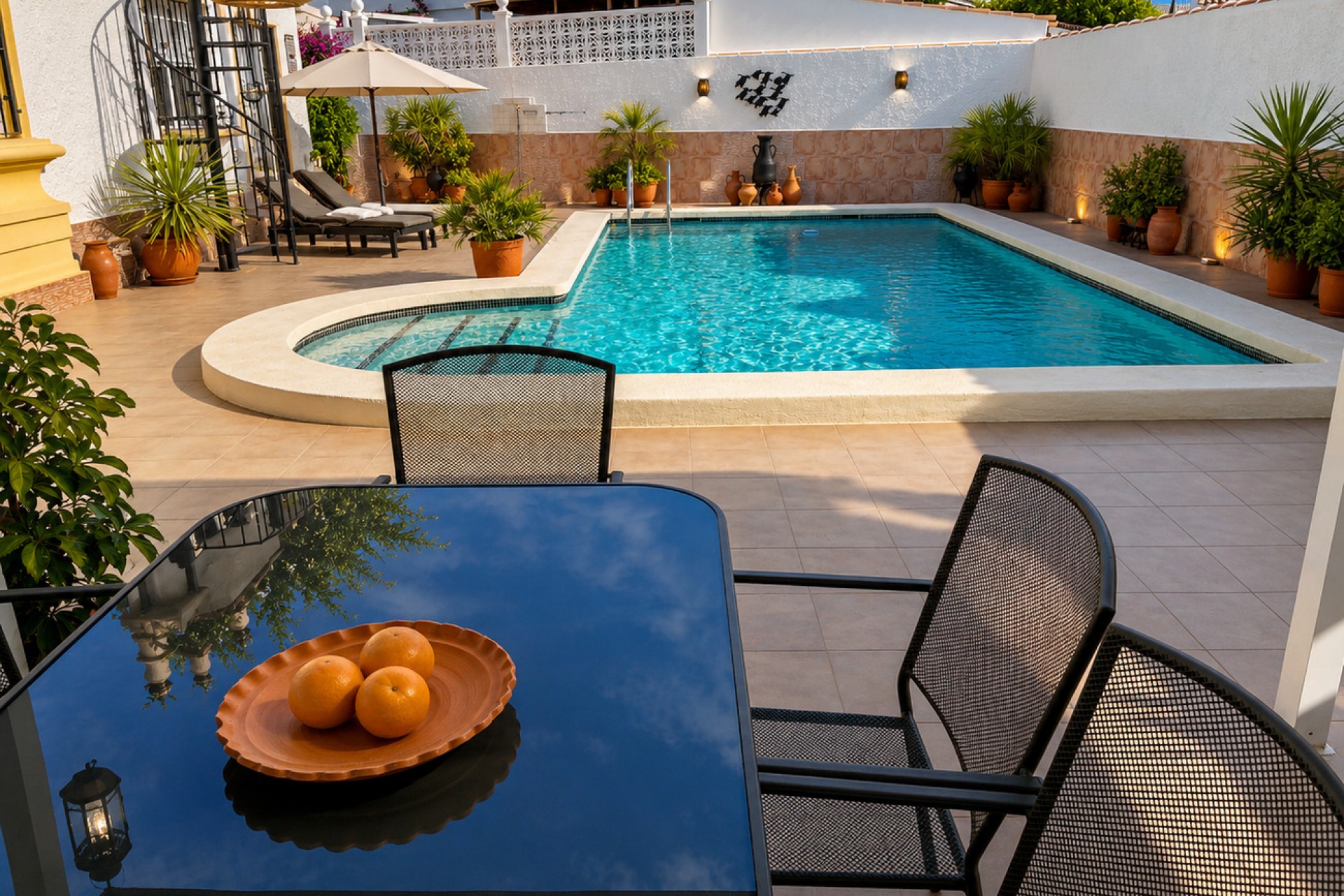 Reventa - Villa -
Camposol - Inland