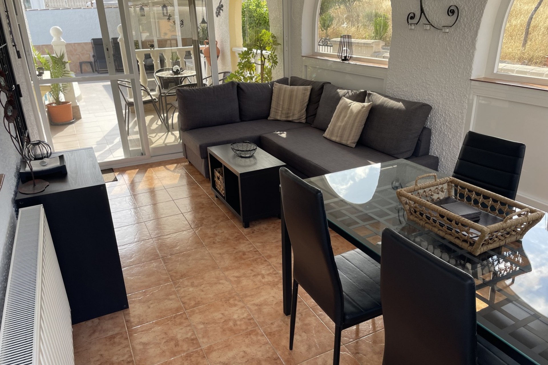 Reventa - Villa -
Camposol - Inland