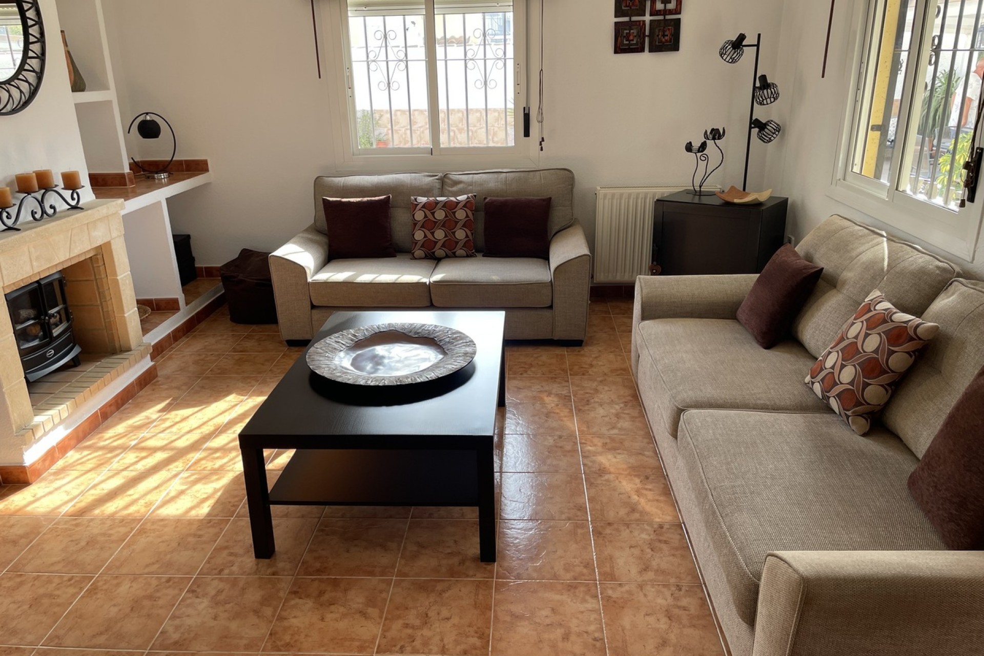 Reventa - Villa -
Camposol - Inland