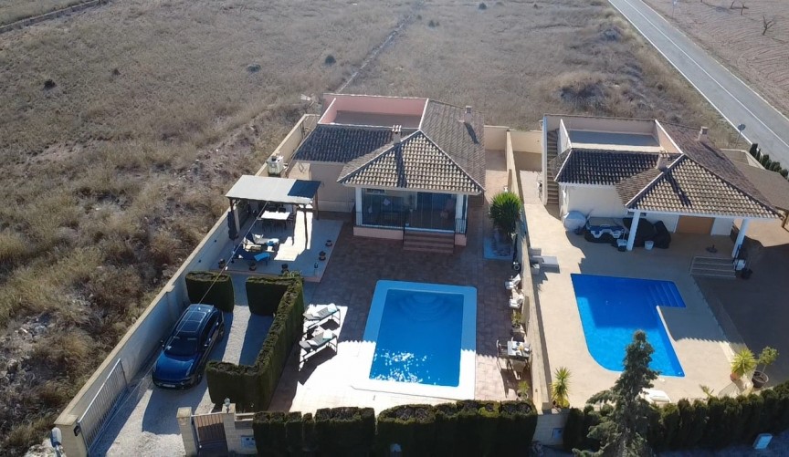 Reventa - Villa -
Canada del Trigo - Inland