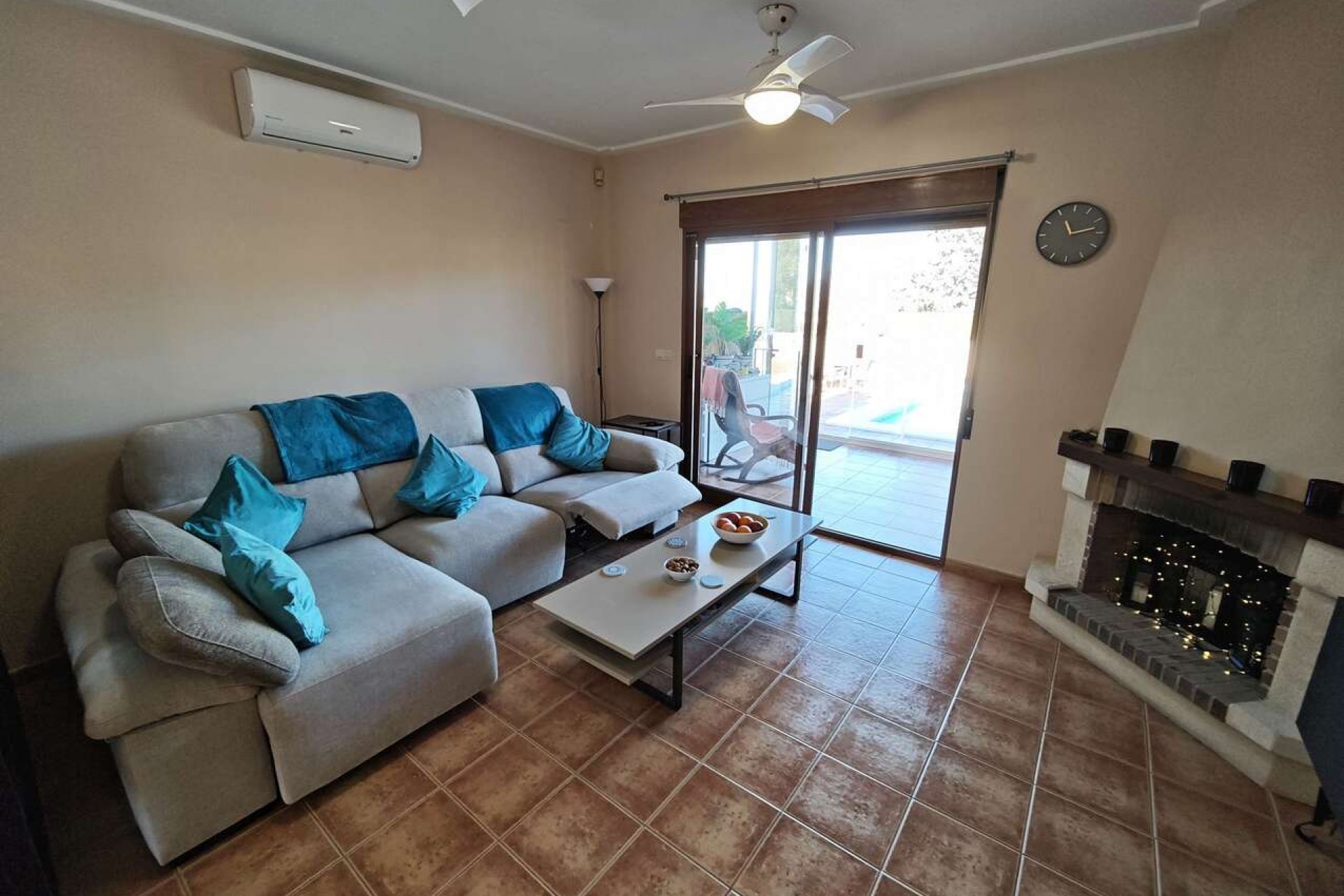 Reventa - Villa -
Canada del Trigo - Inland