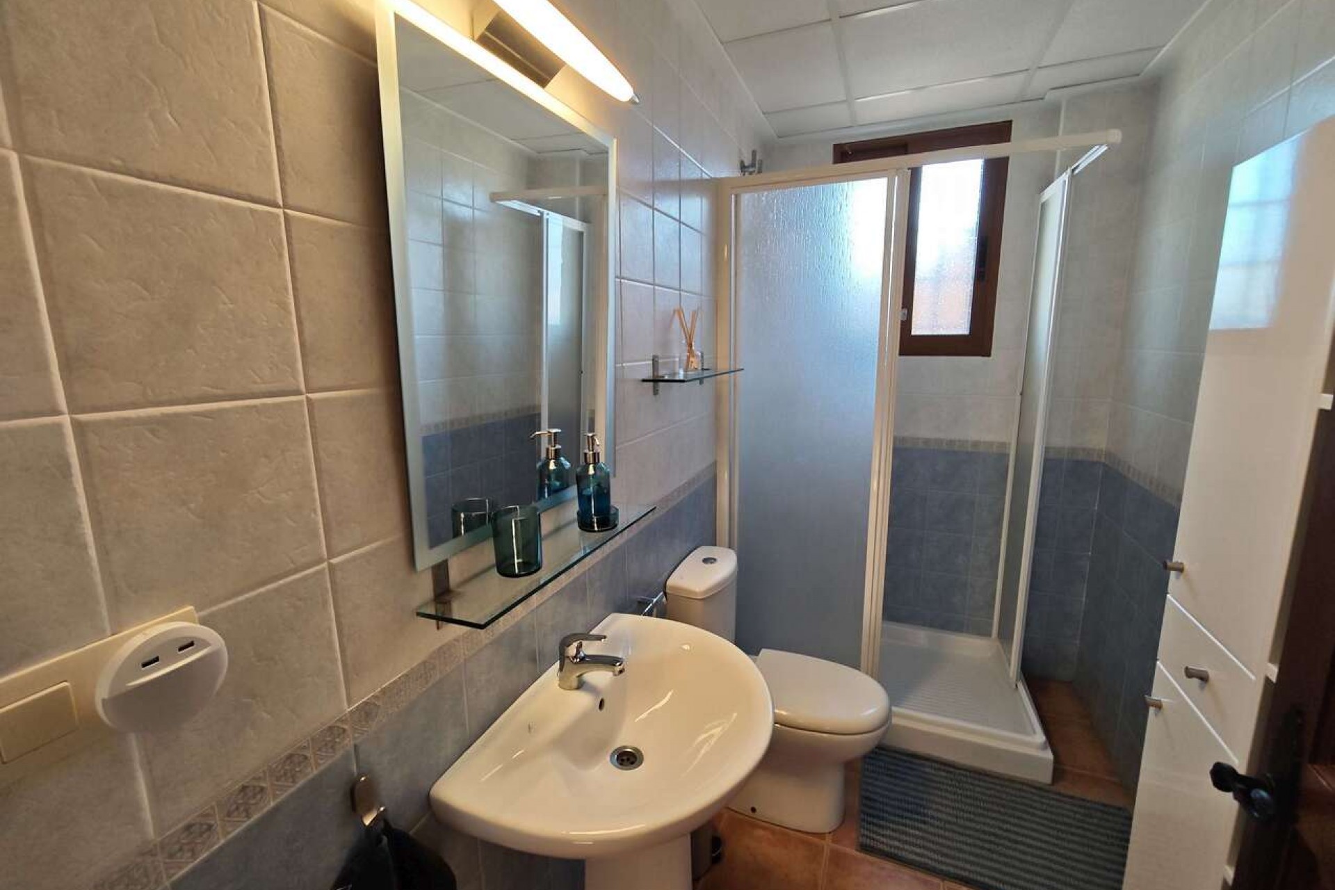 Reventa - Villa -
Canada del Trigo - Inland