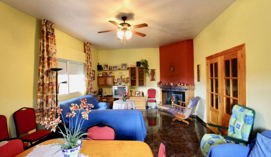 Reventa - Villa -
Canadas De San Pedro - Inland