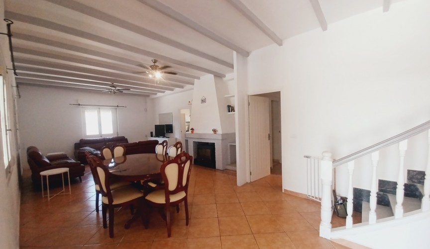 Reventa - Villa -
Canadas De San Pedro - Inland