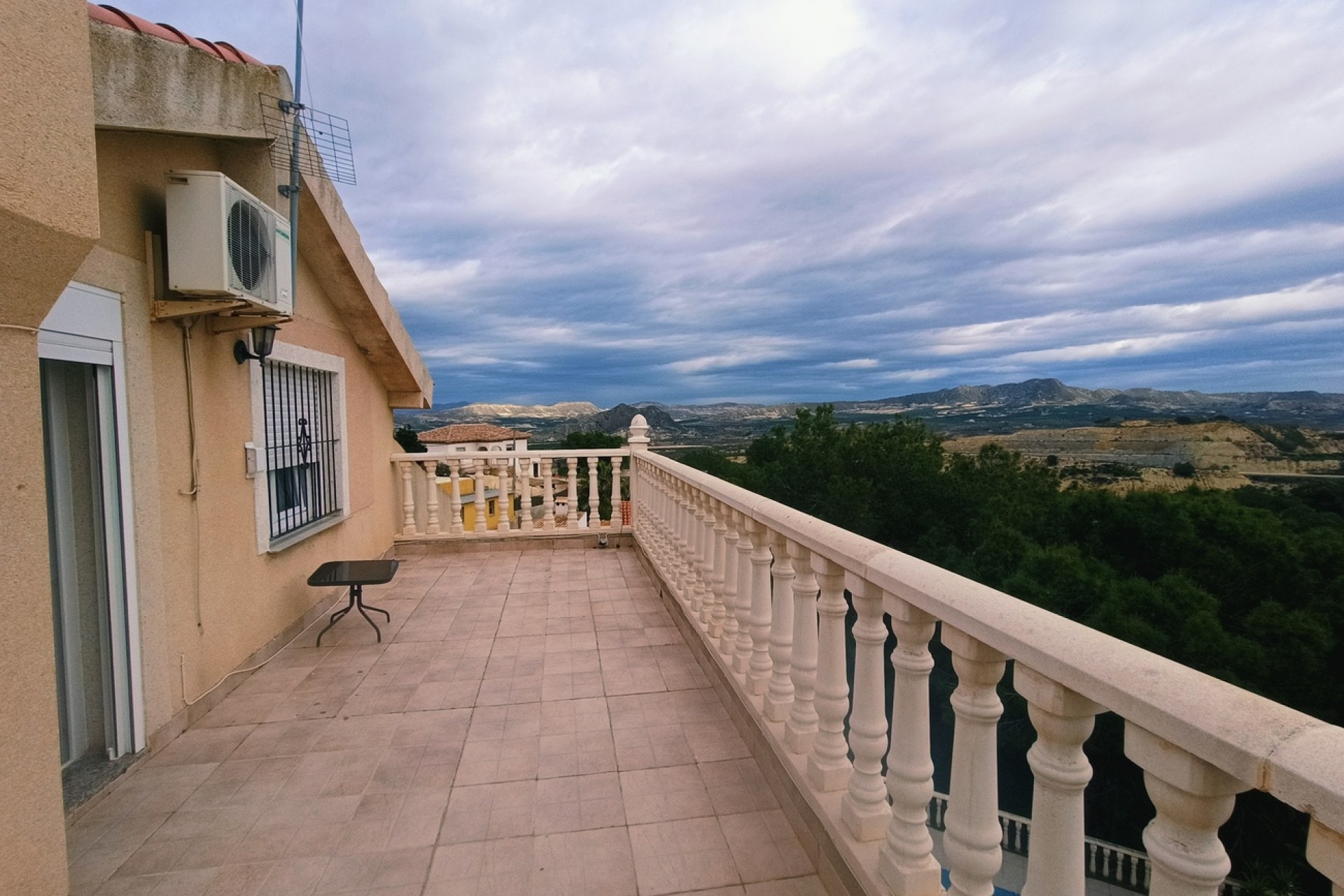 Reventa - Villa -
Canadas De San Pedro - Inland