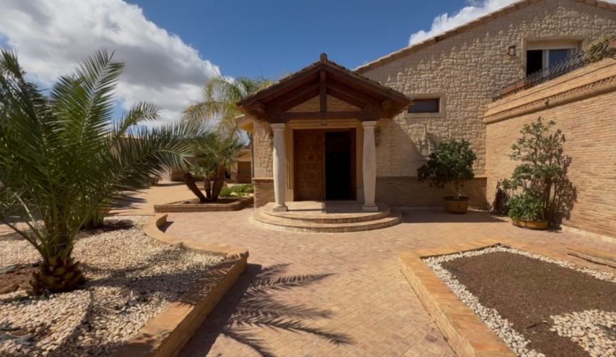 Reventa - Villa -
Cartagena - Costa Calida