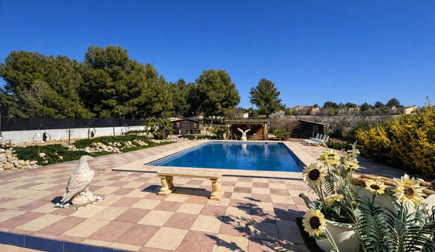 Reventa - Villa -
Castalla - Costa Blanca