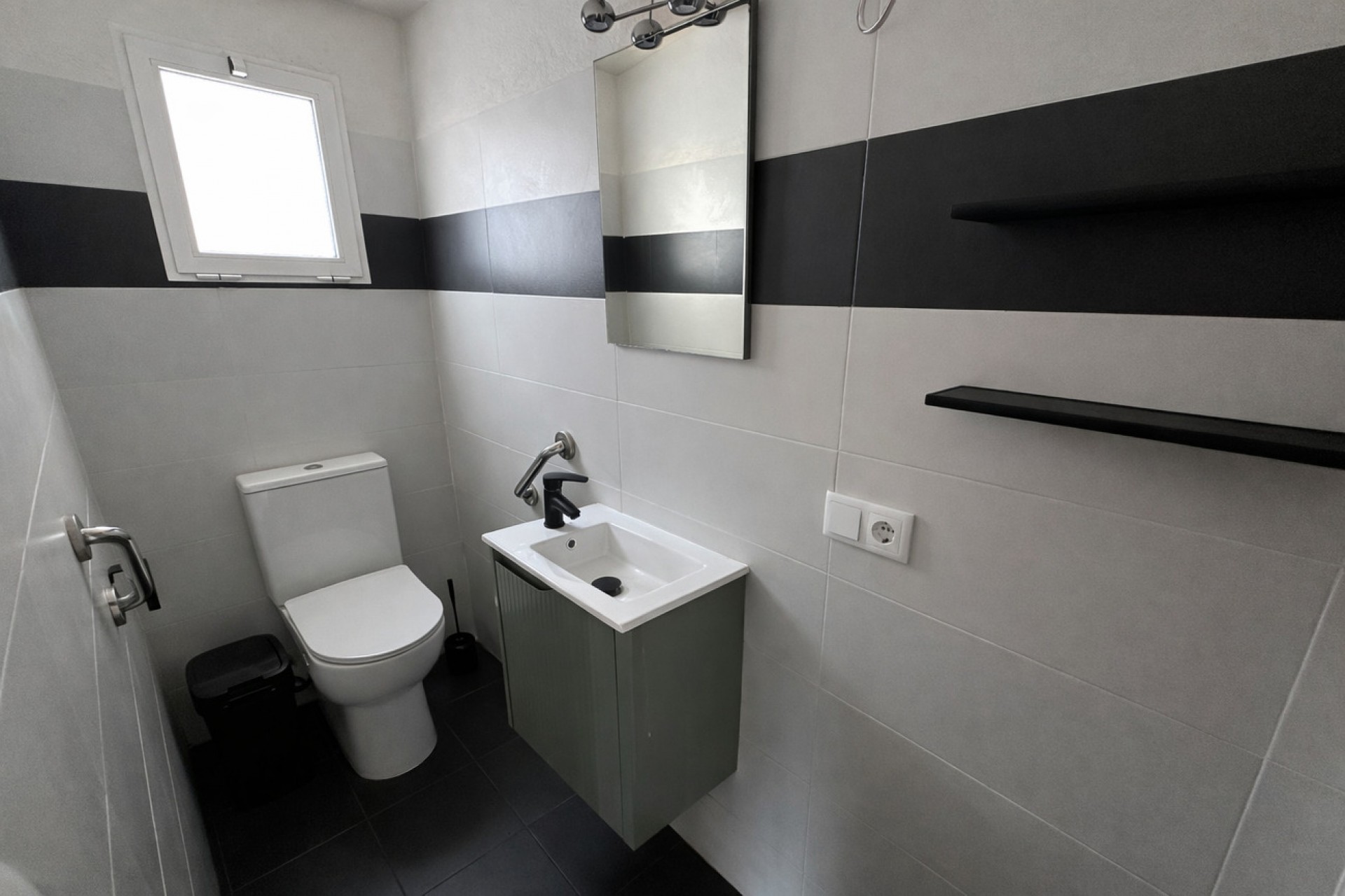 Reventa - Villa -
Castalla - Costa Blanca