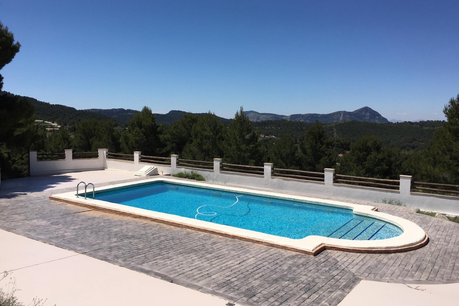 Reventa - Villa -
Castalla - Inland