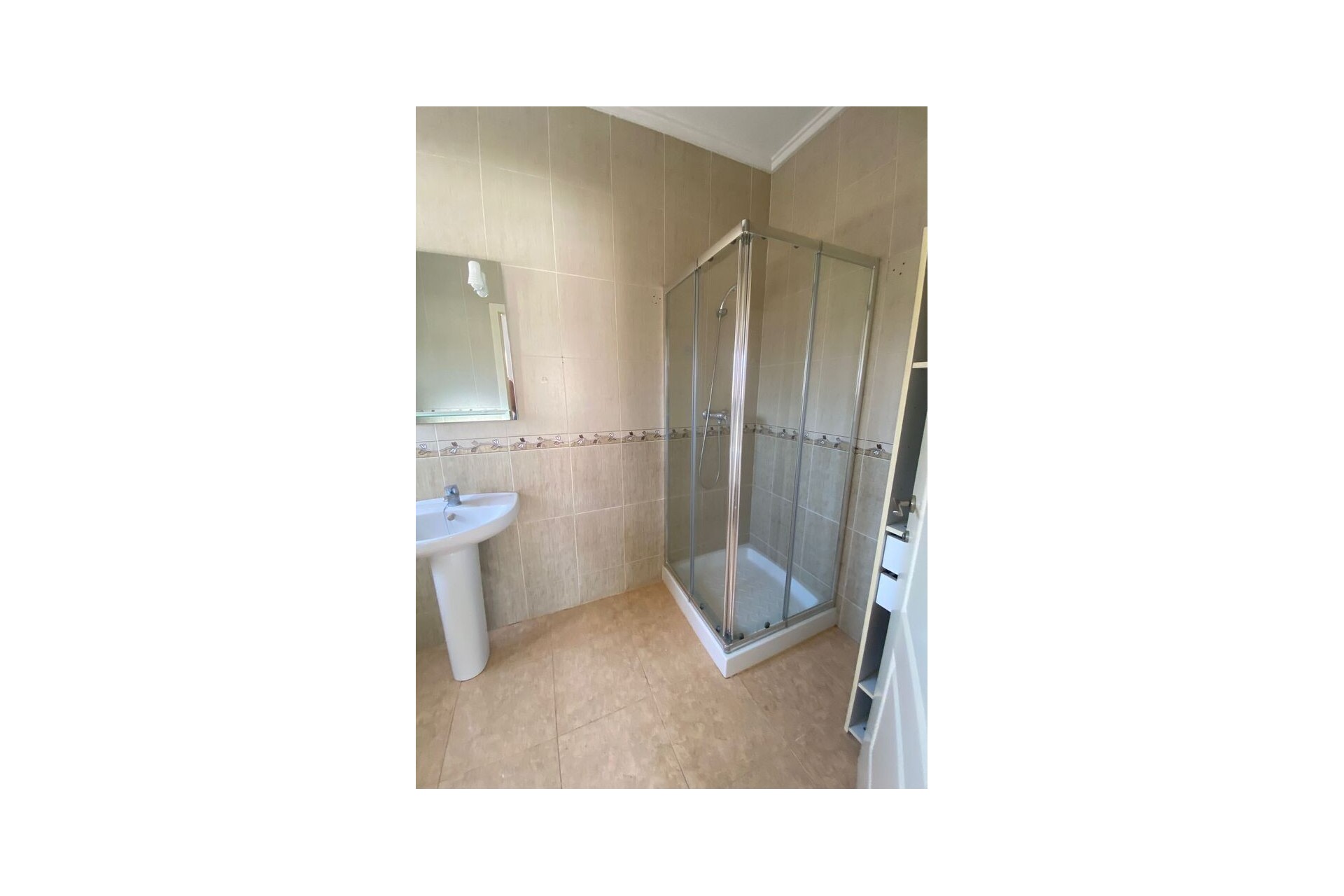 Reventa - Villa -
Catral - Costa Blanca