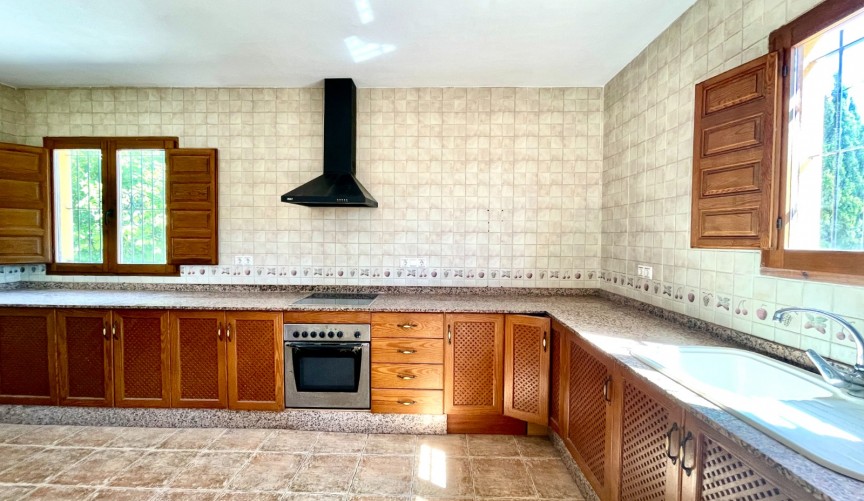 Reventa - Villa -
Catral - Costa Blanca