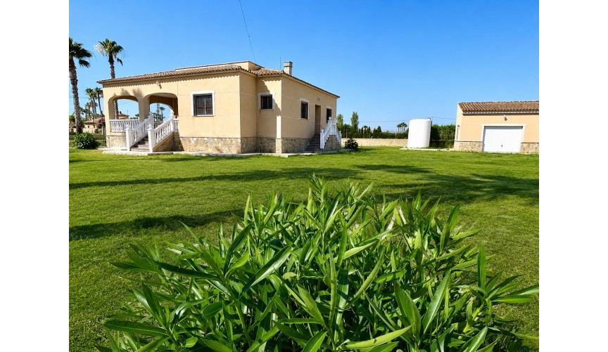 Reventa - Villa -
Catral - Costa Blanca