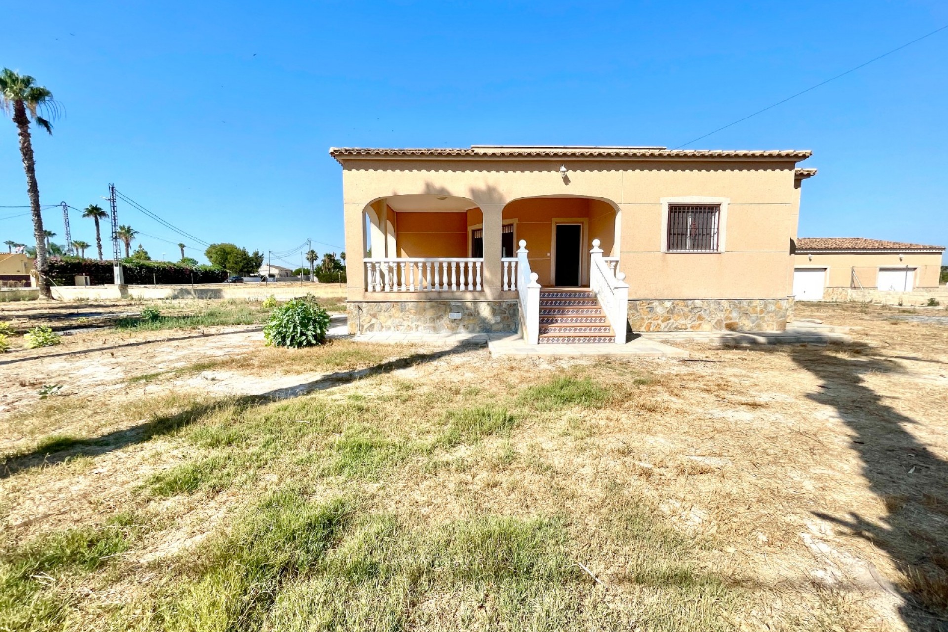 Reventa - Villa -
Catral - Costa Blanca