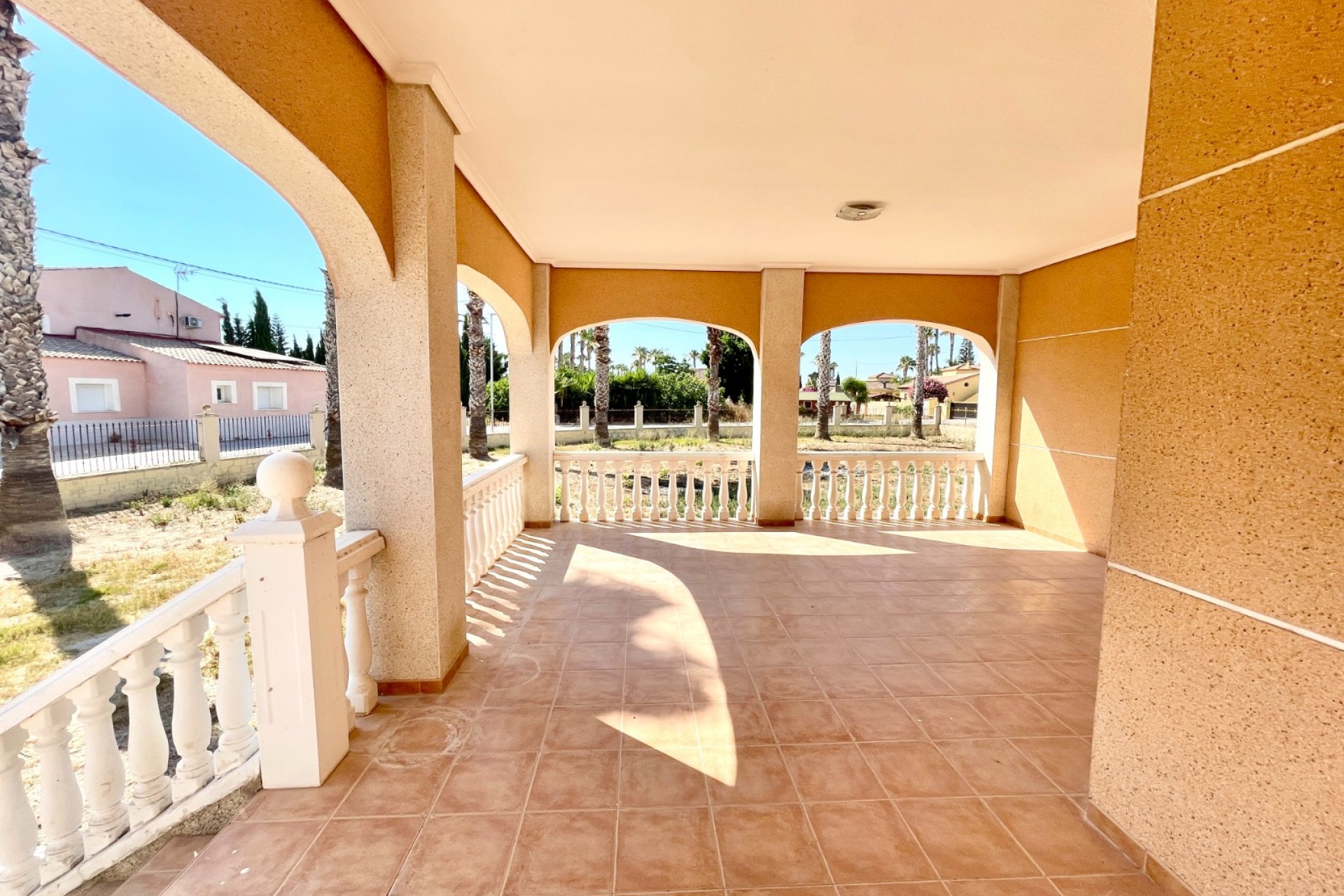 Reventa - Villa -
Catral - Costa Blanca