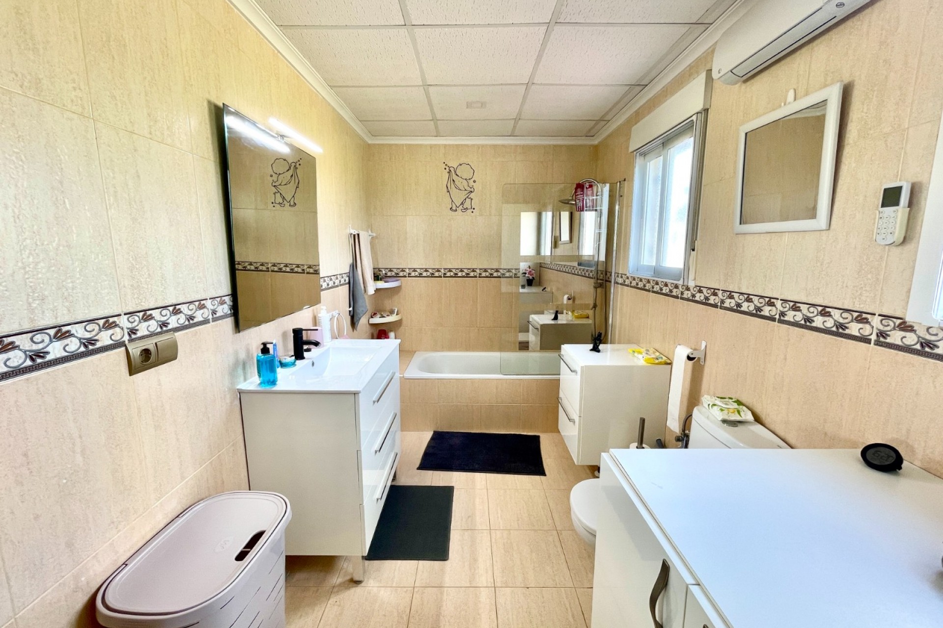 Reventa - Villa -
Catral - Costa Blanca