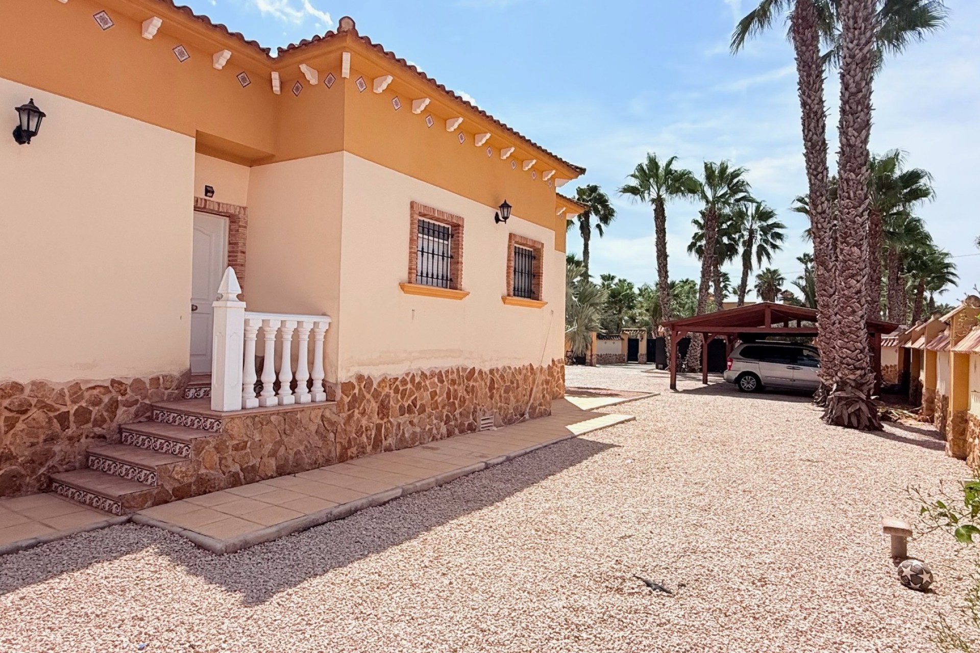 Reventa - Villa -
Catral - Costa Blanca