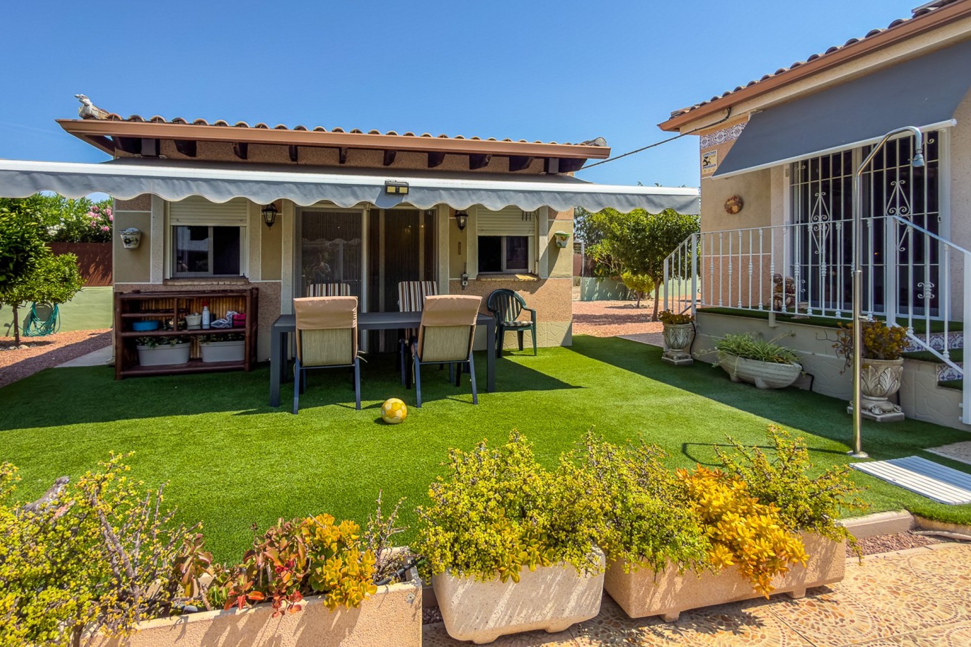 Reventa - Villa -
Catral - Costa Blanca