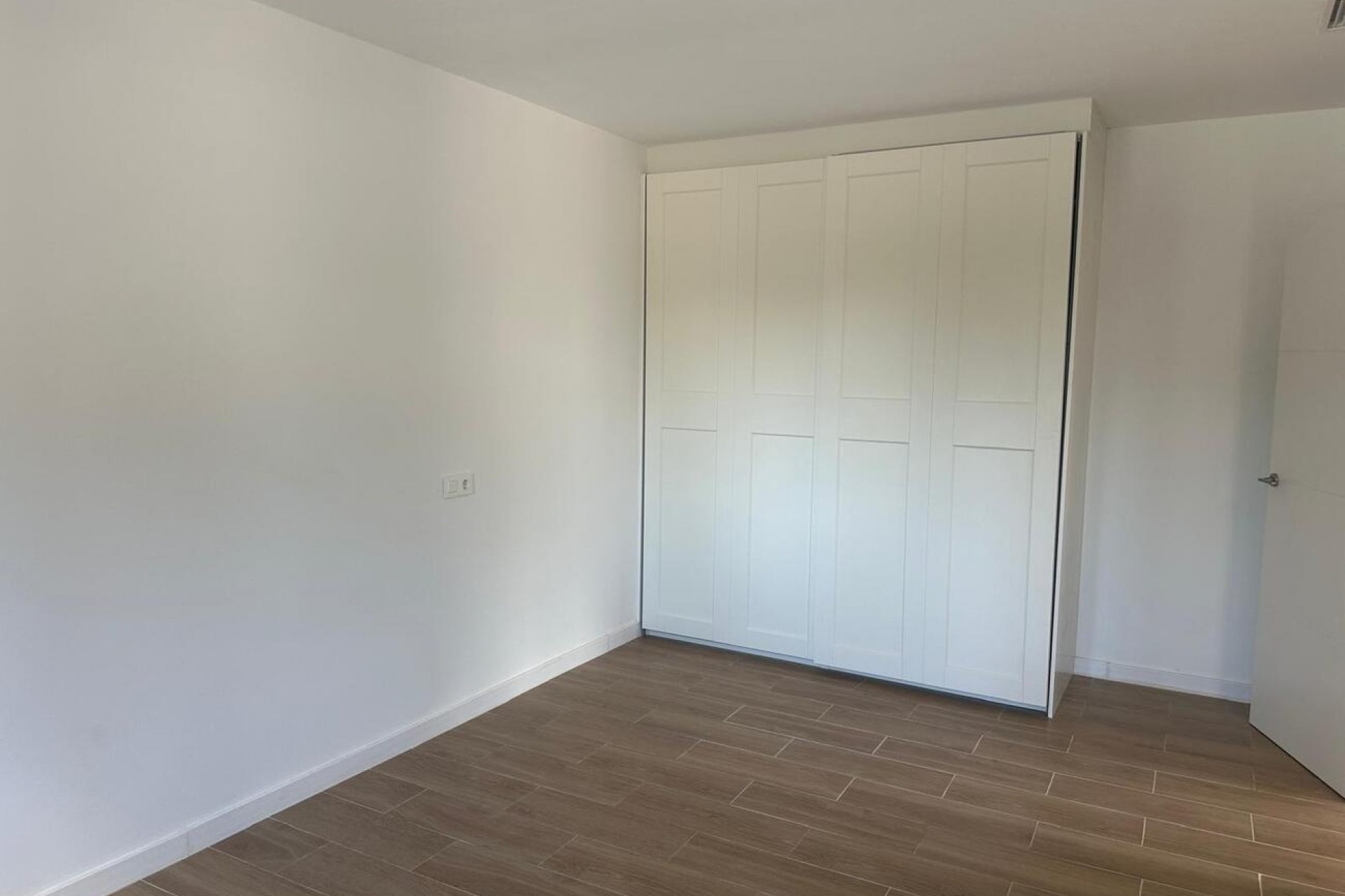 Reventa - Villa -
Catral - Costa Blanca