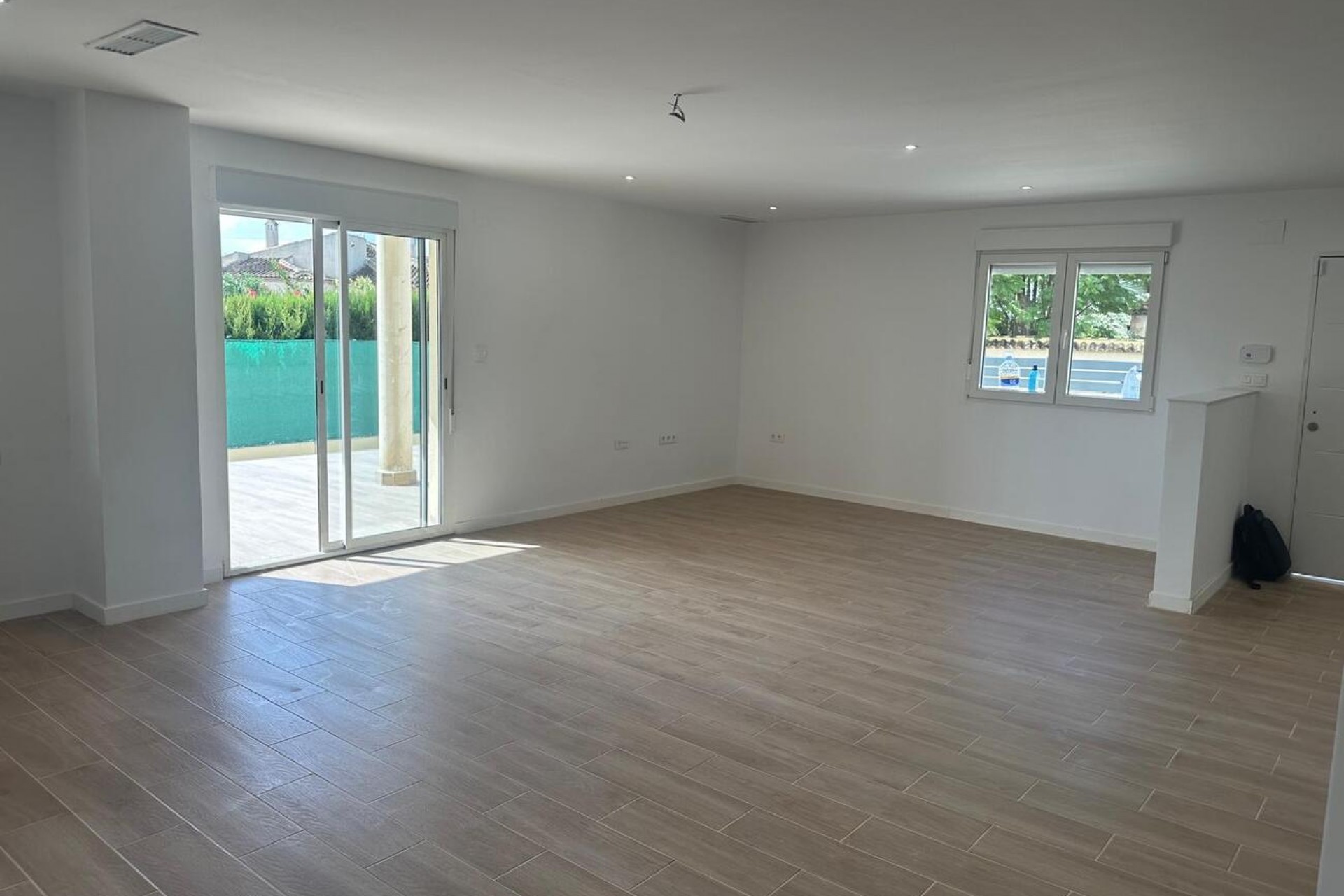Reventa - Villa -
Catral - Costa Blanca