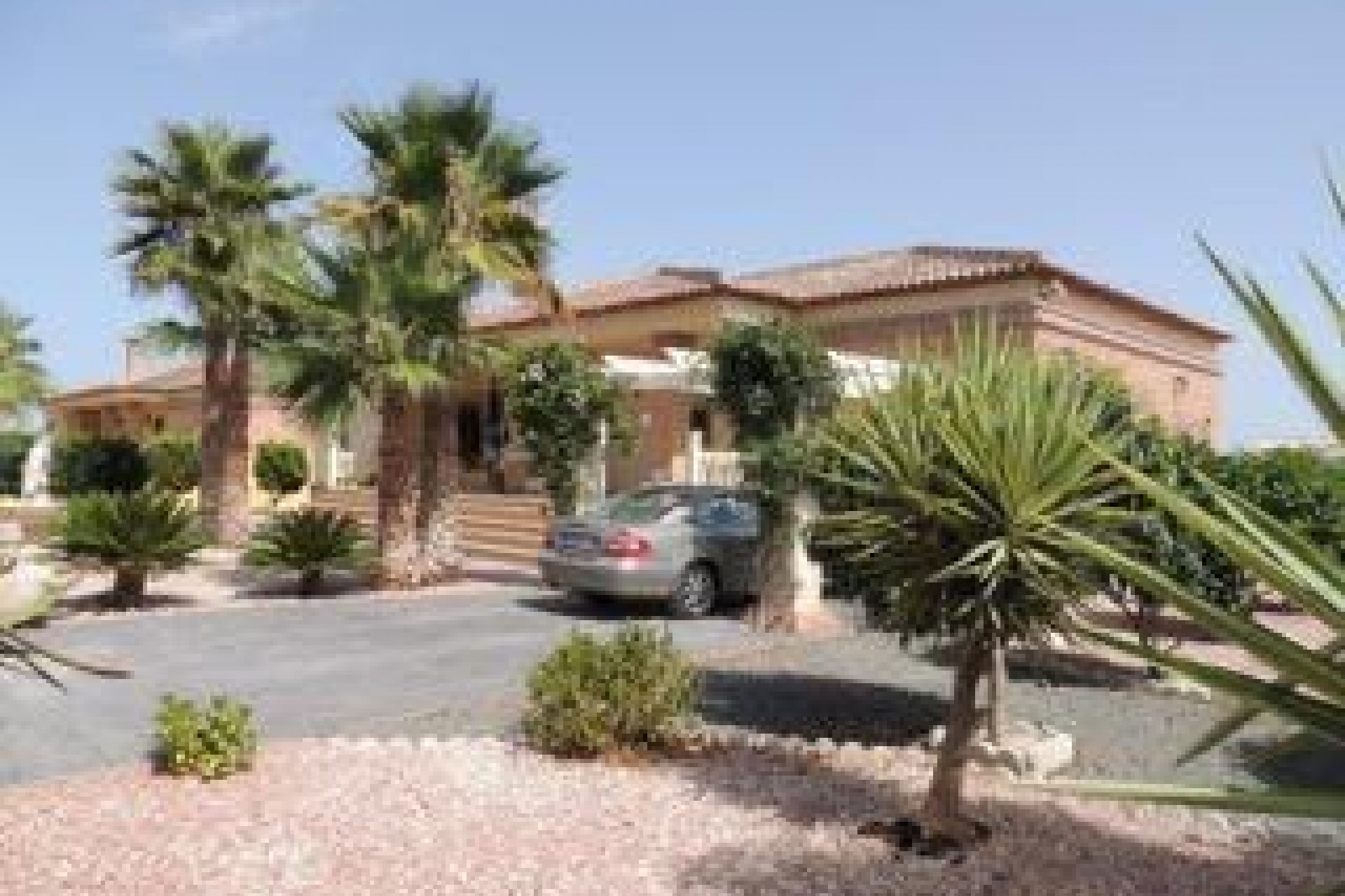 Reventa - Villa -
Catral