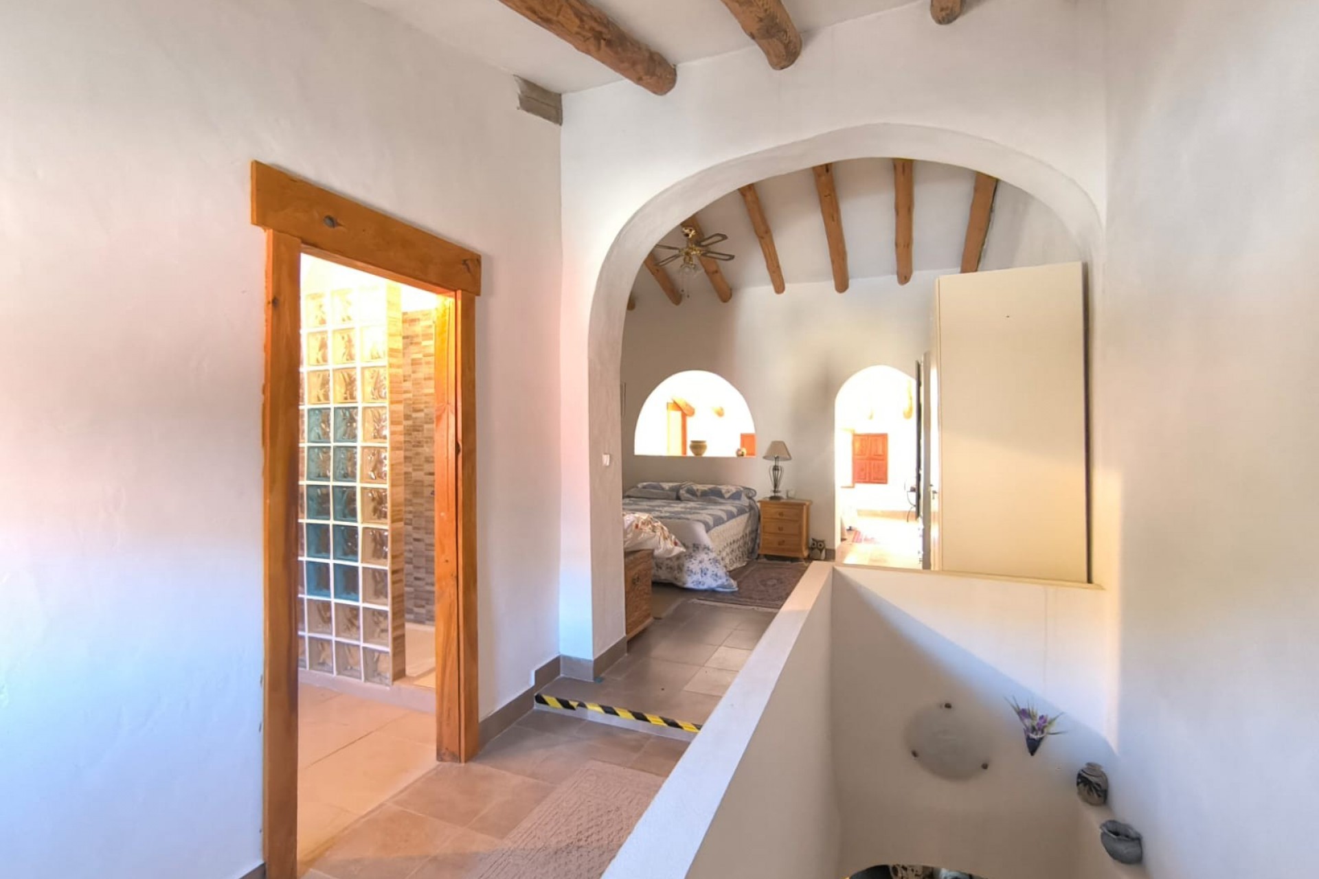 Reventa - Villa -
Chinorlet - Inland