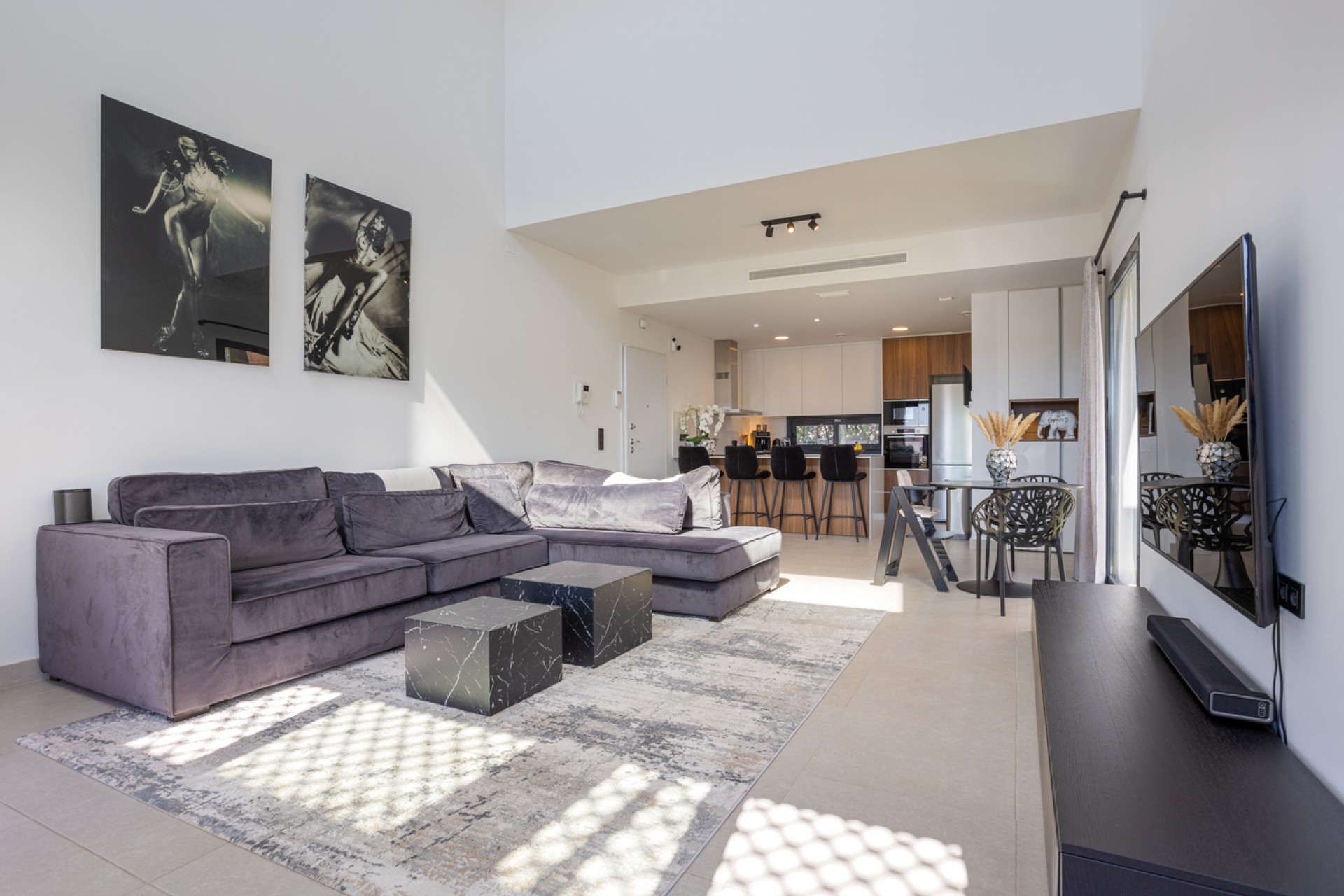 Reventa - Villa -
Ciudad Quesada - center