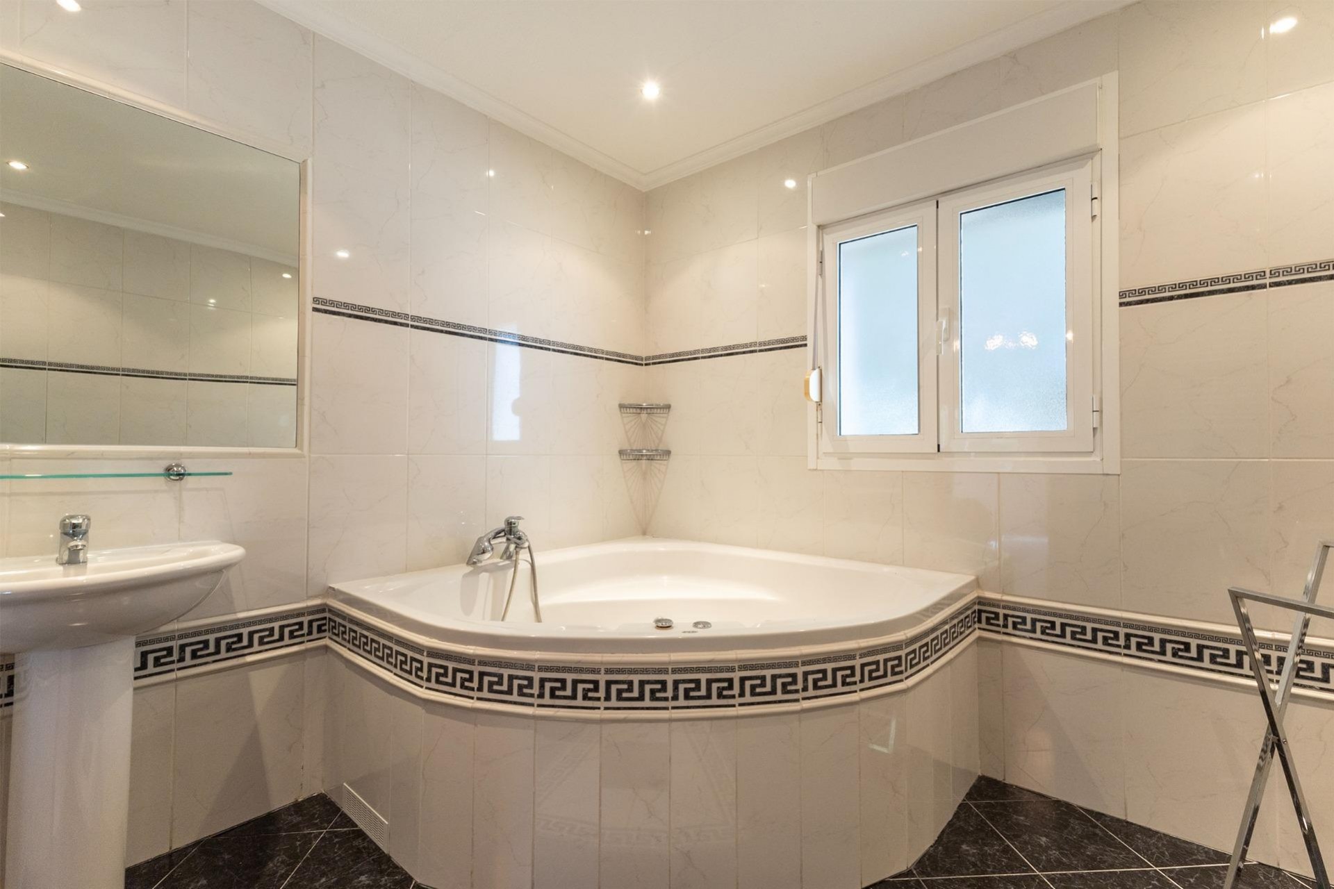 Reventa - Villa -
Ciudad Quesada - Ciudad Quesada - Doña Pepa