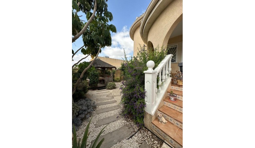 Reventa - Villa -
Ciudad Quesada - Costa Blanca Sur