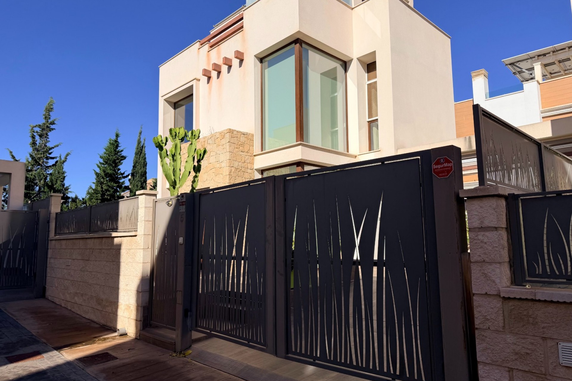 Reventa - Villa -
Ciudad Quesada - Costa Blanca