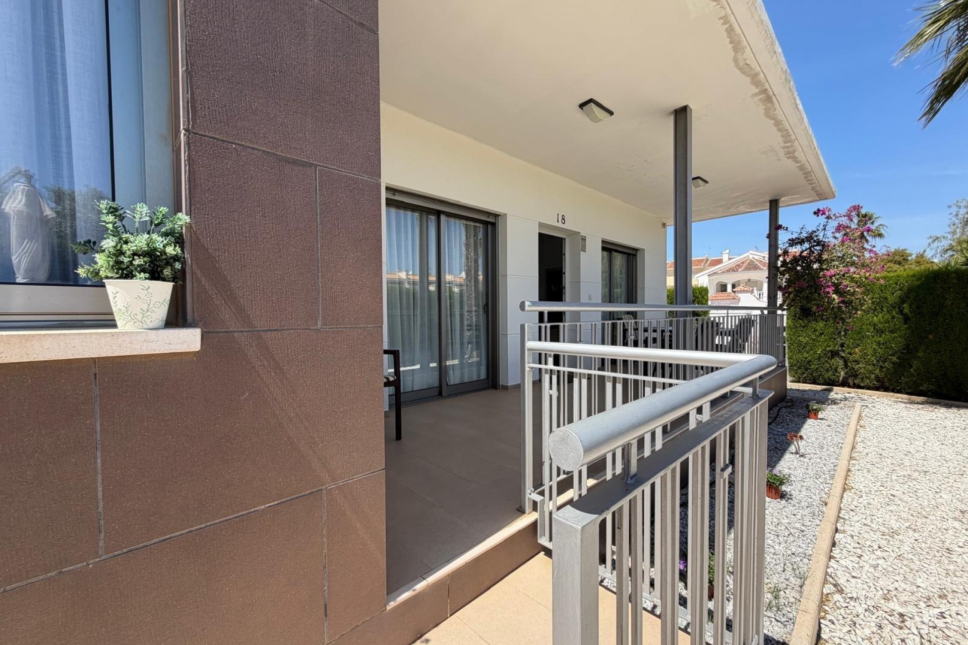 Reventa - Villa -
Ciudad Quesada - Dona Pepa