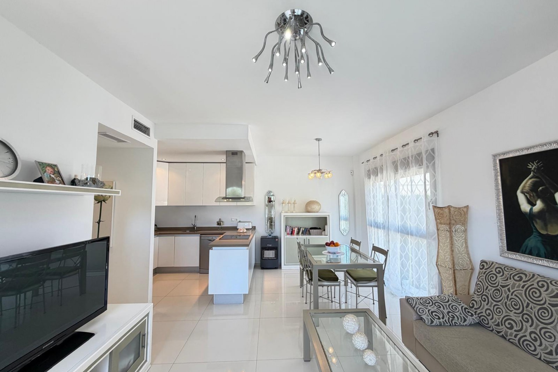 Reventa - Villa -
Ciudad Quesada - Dona Pepa