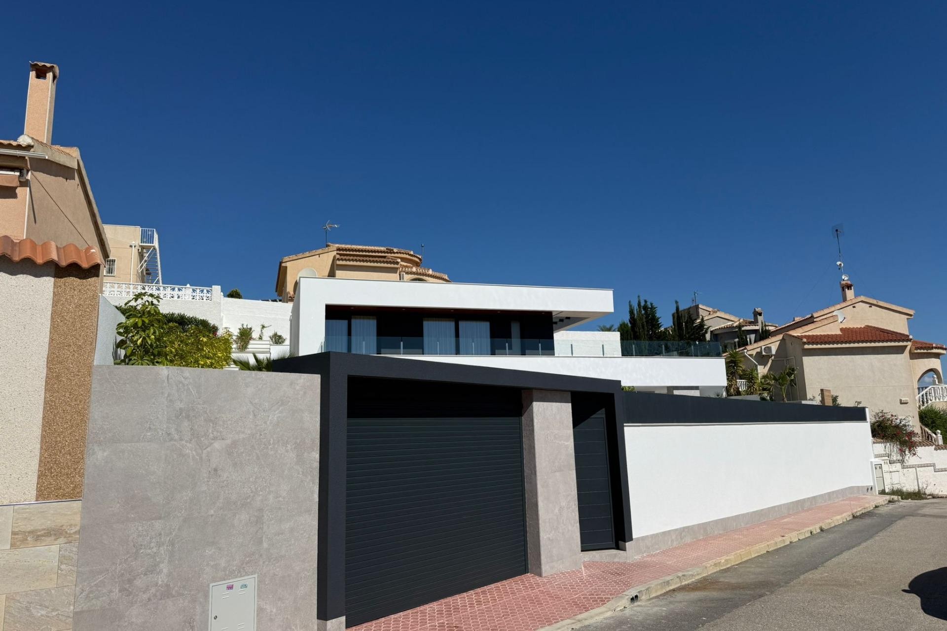 Reventa - Villa -
Ciudad Quesada - La Marquesa
