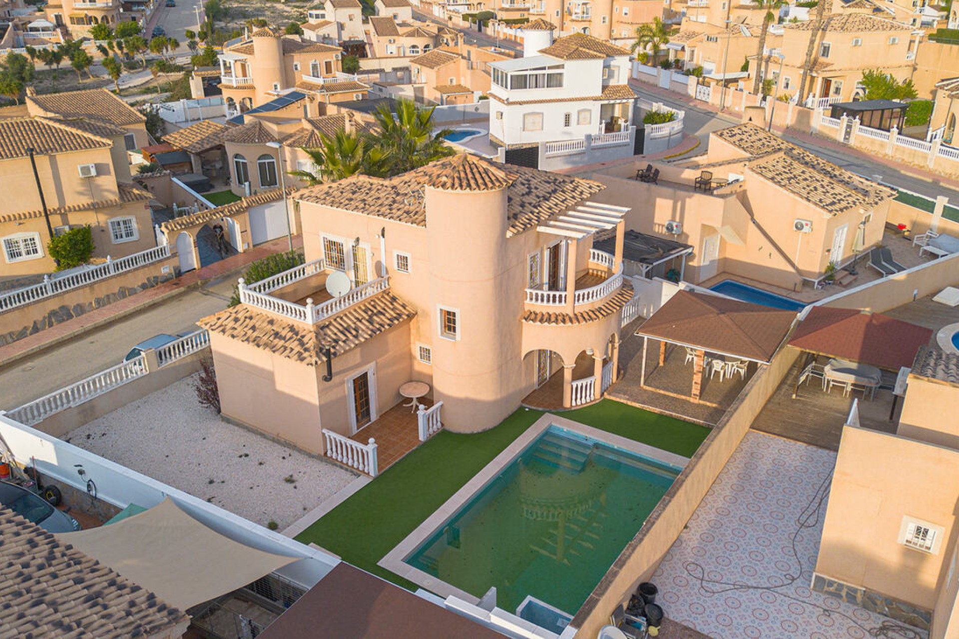 Reventa - Villa -
Ciudad Quesada