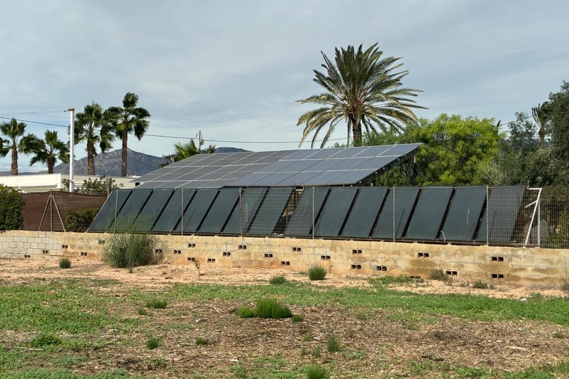 Reventa - Villa -
Crevillent - Costa Blanca