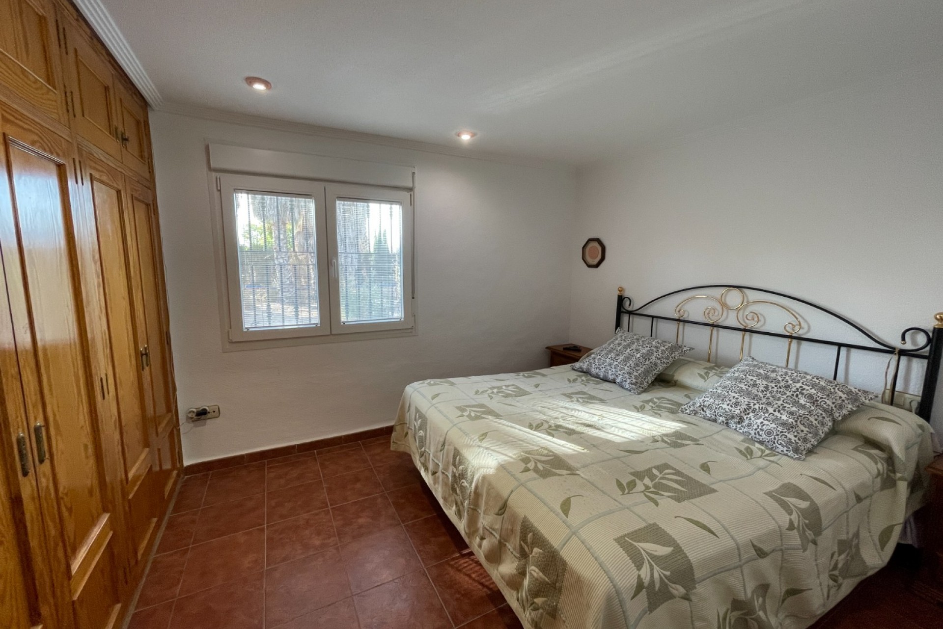 Reventa - Villa -
Crevillent - Inland