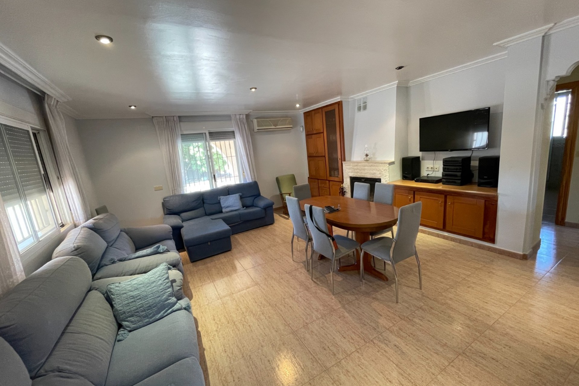 Reventa - Villa -
Crevillent - Inland