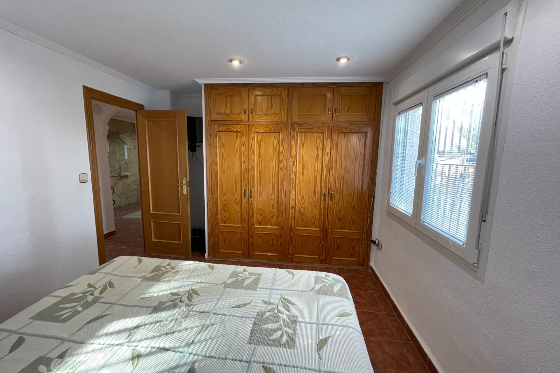 Reventa - Villa -
Crevillent - Inland