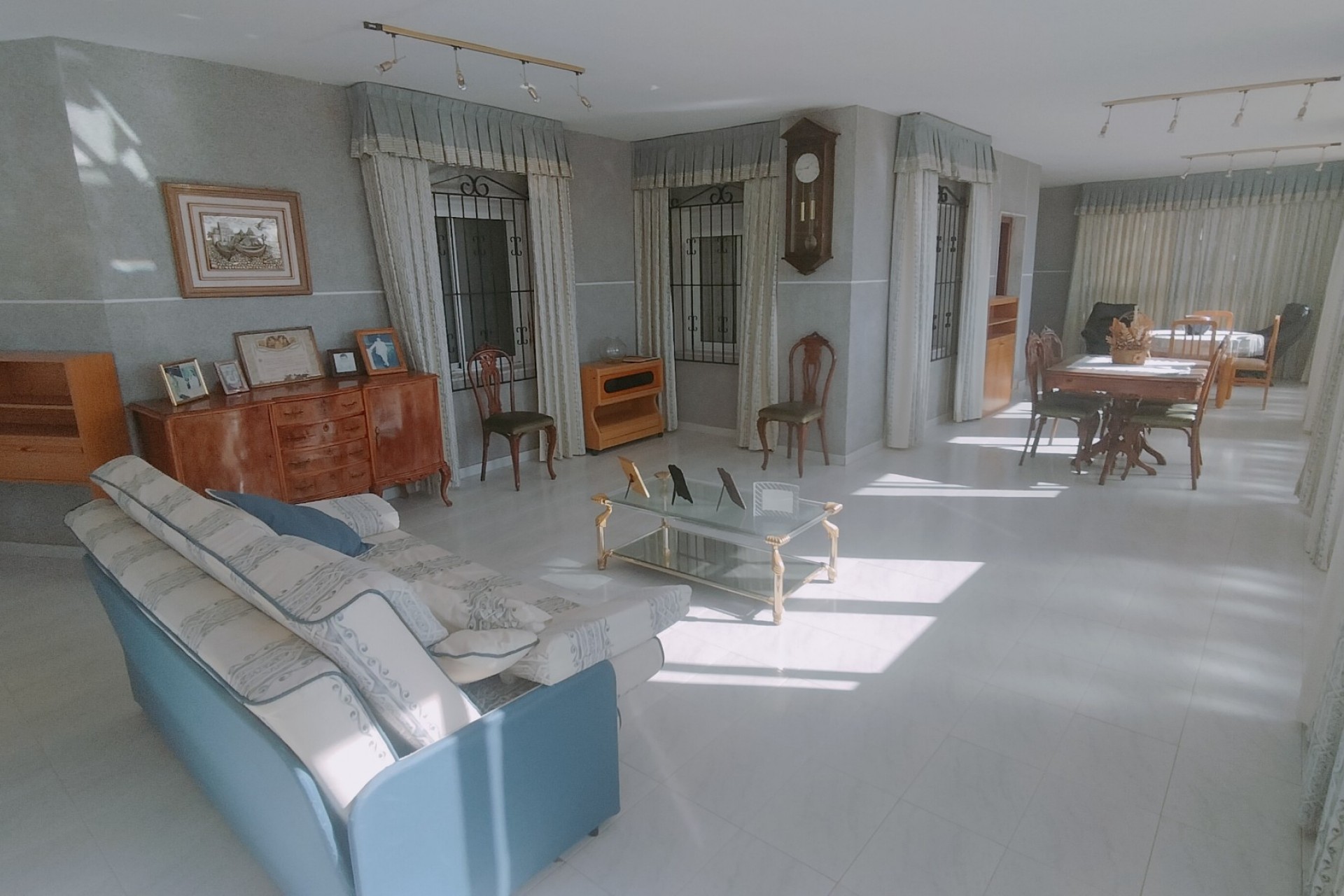 Reventa - Villa -
Crevillent - Inland