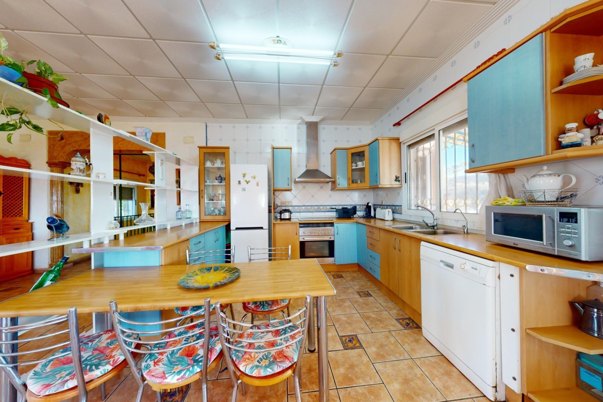 Reventa - Villa -
Crevillent - Inland