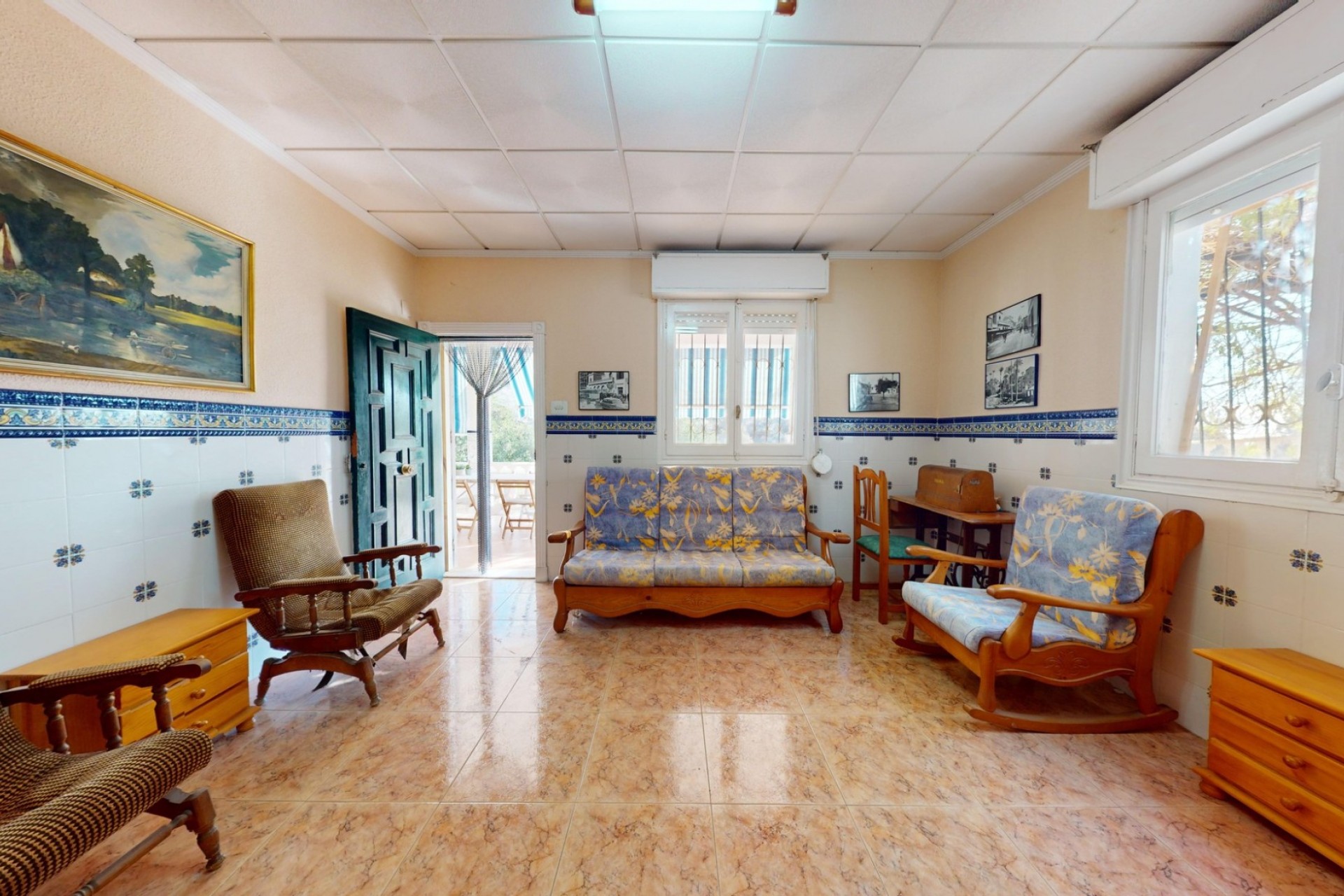 Reventa - Villa -
Crevillent - Inland