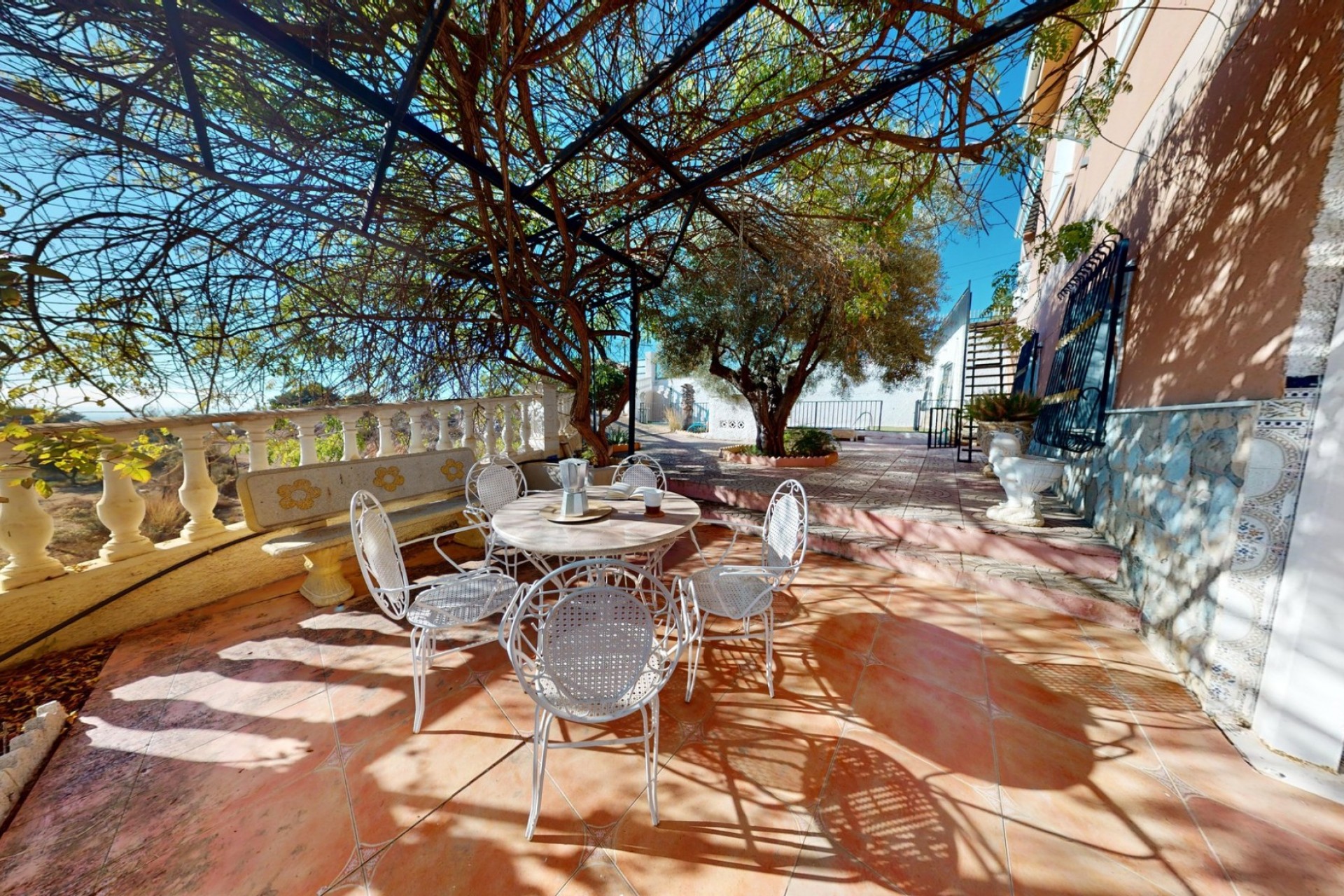 Reventa - Villa -
Crevillent - Inland