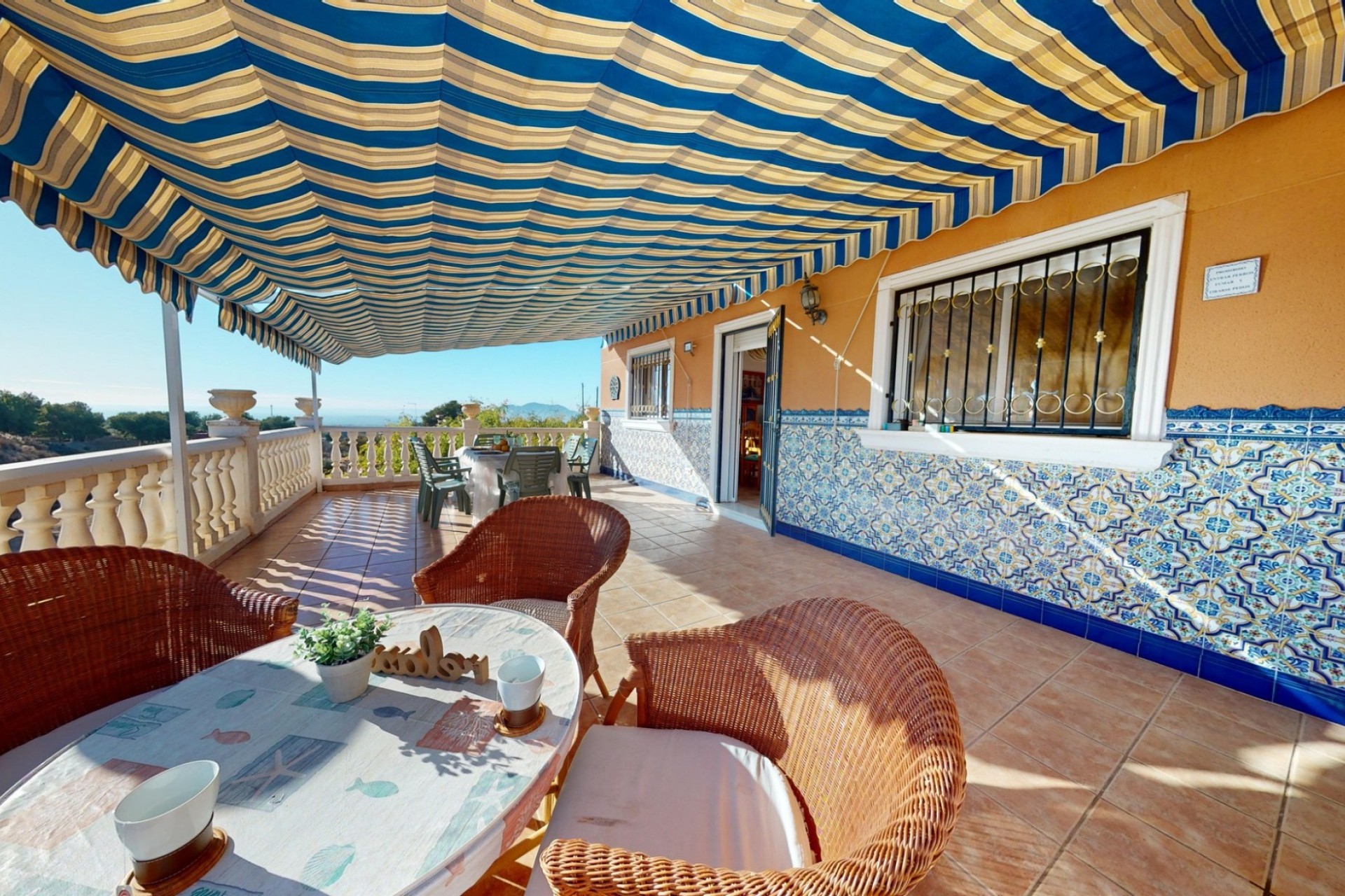 Reventa - Villa -
Crevillent - Inland